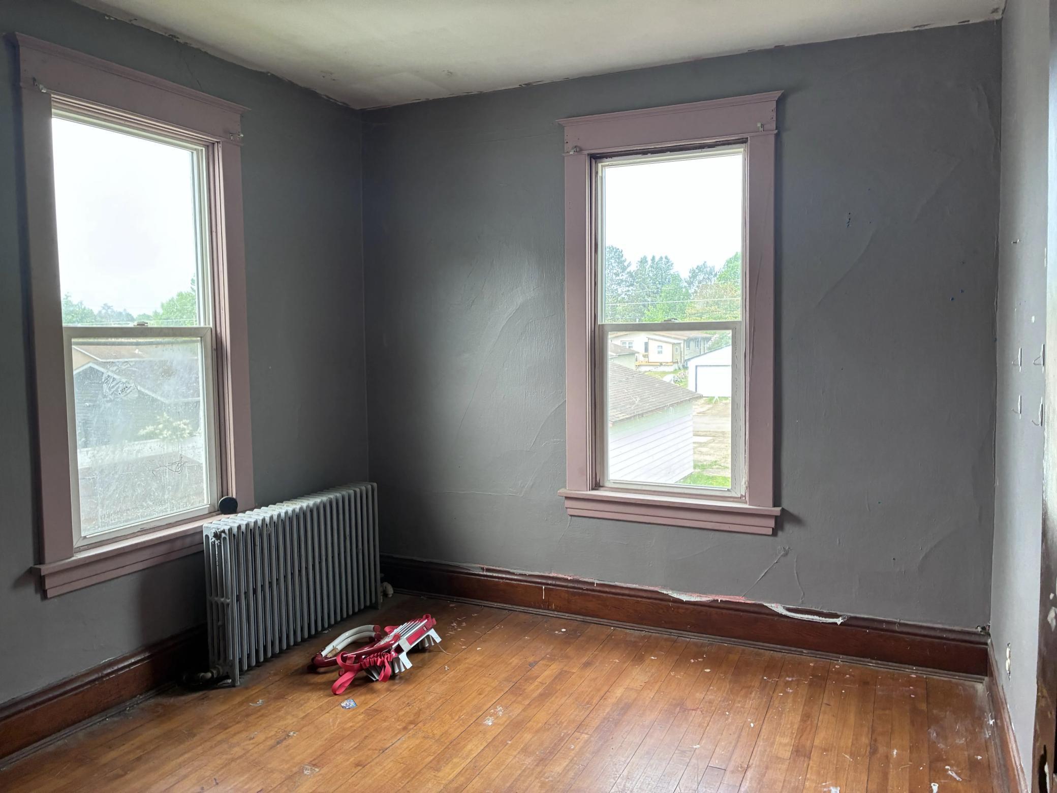 3921 5th Ave E Property Photo 9