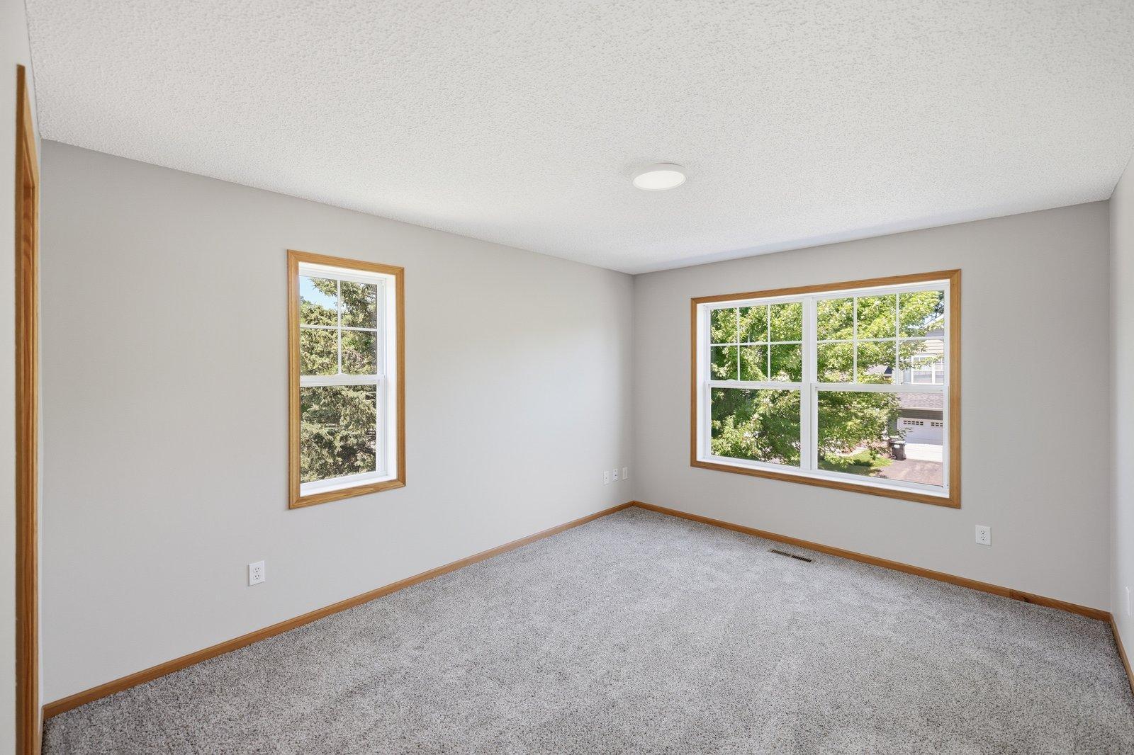 3045 Cutters Grove Avenue Property Photo 14