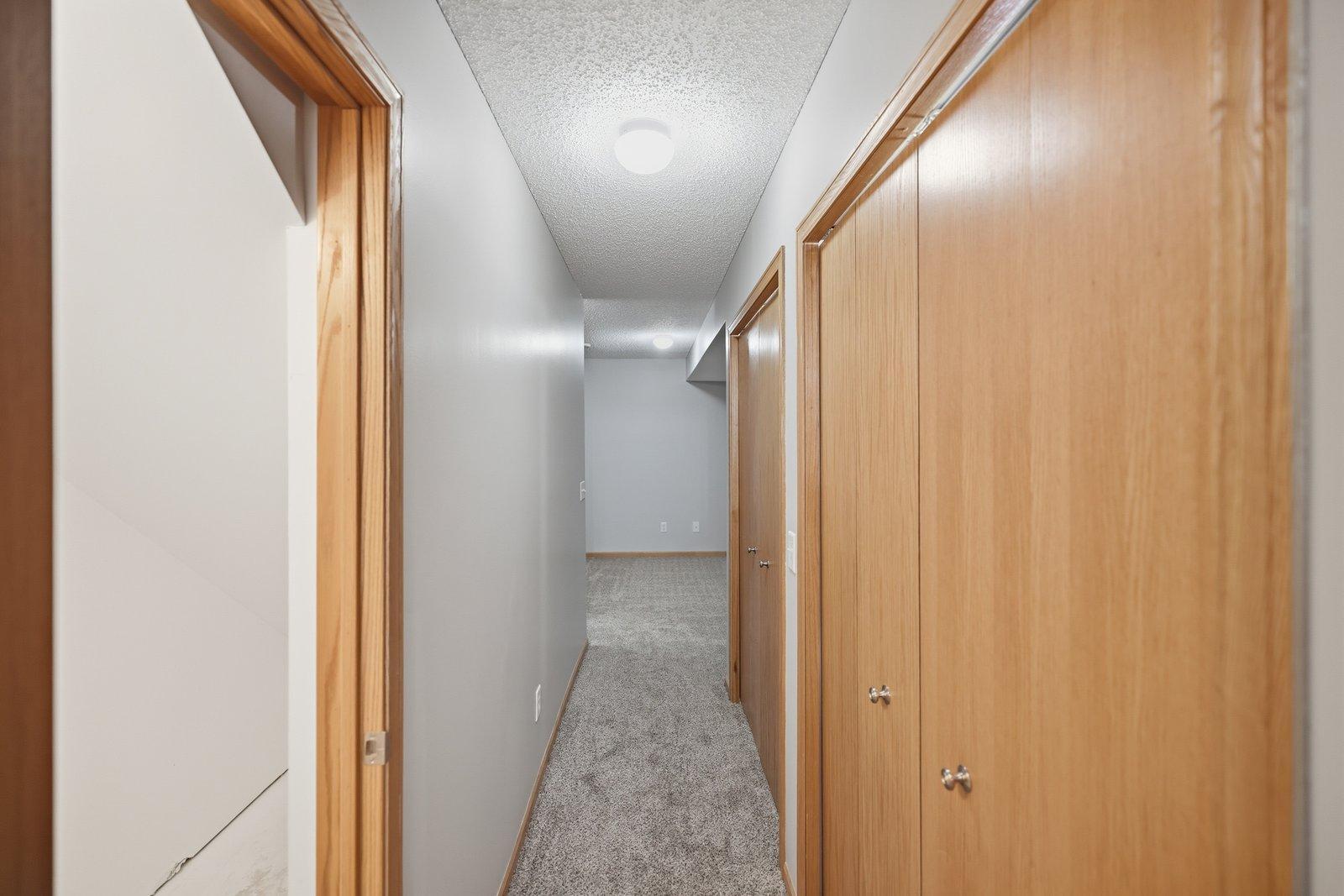 3045 Cutters Grove Avenue Property Photo 23