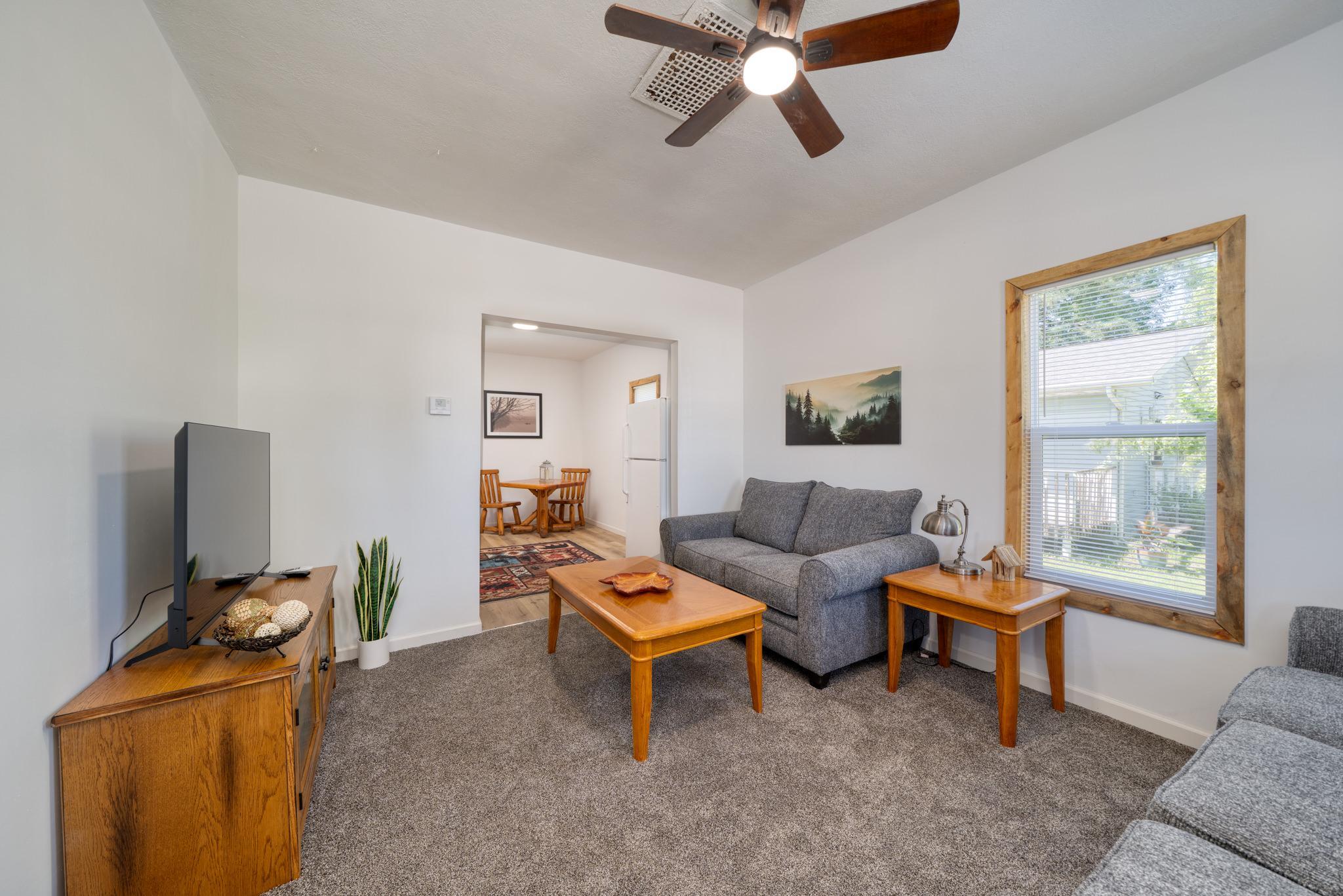 541 5th Street Se Property Photo 14