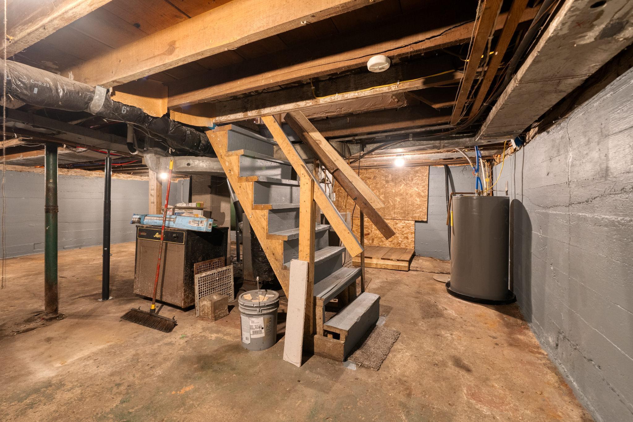 541 5th Street Se Property Photo 16