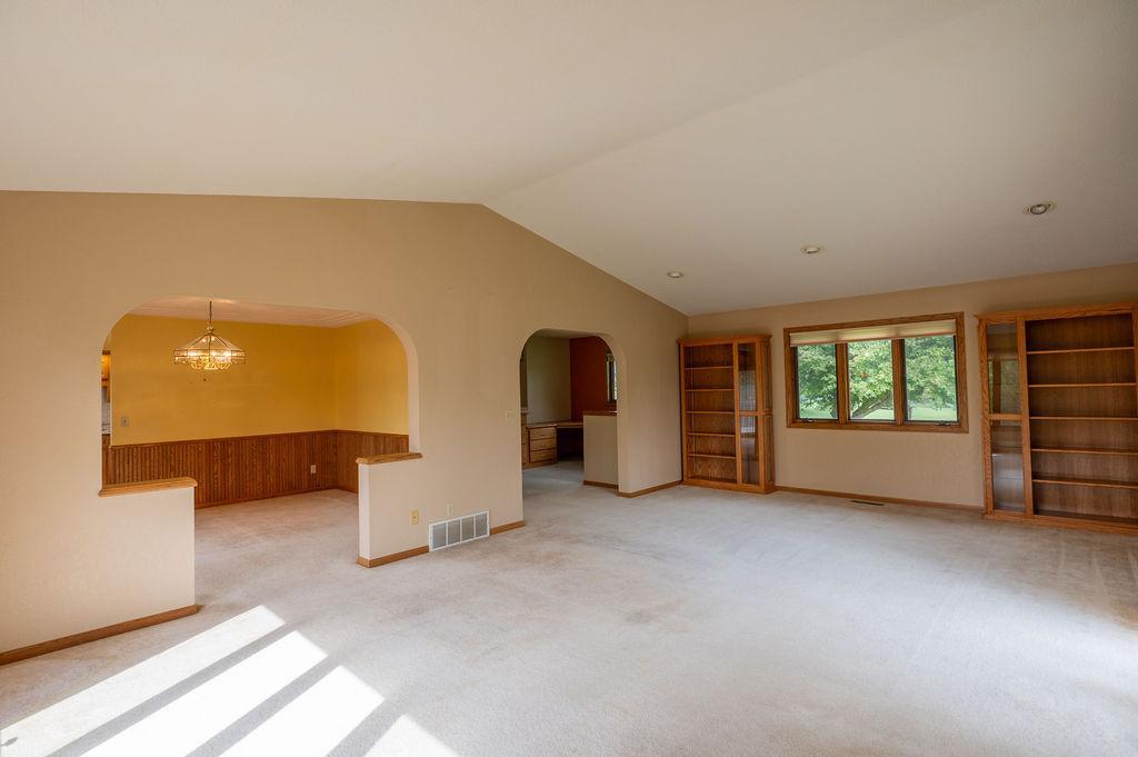 1800 30 Street Nw Property Photo 14