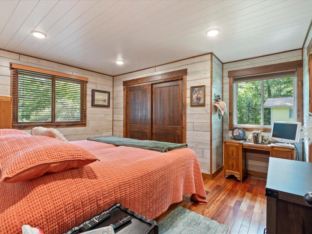 14390 Shoreview Drive Property Photo 12