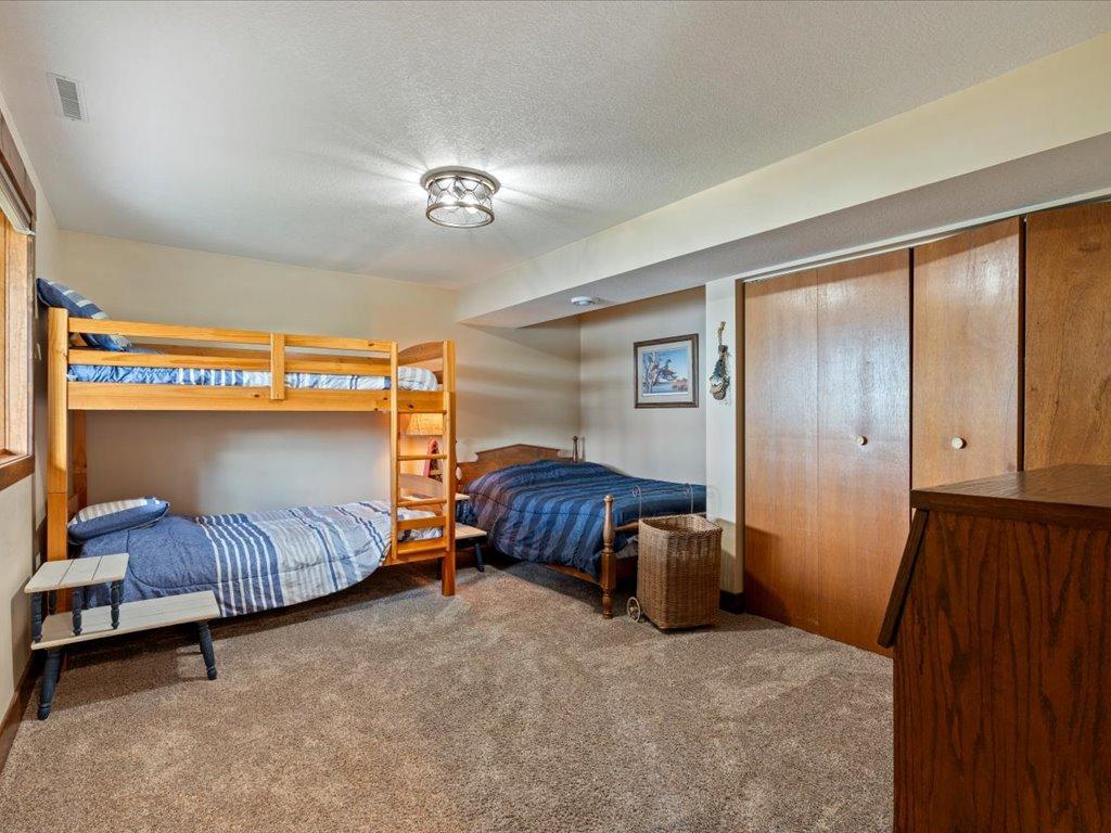 14390 Shoreview Drive Property Photo 25