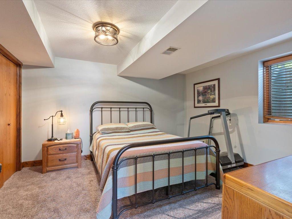 14390 Shoreview Drive Property Photo 29