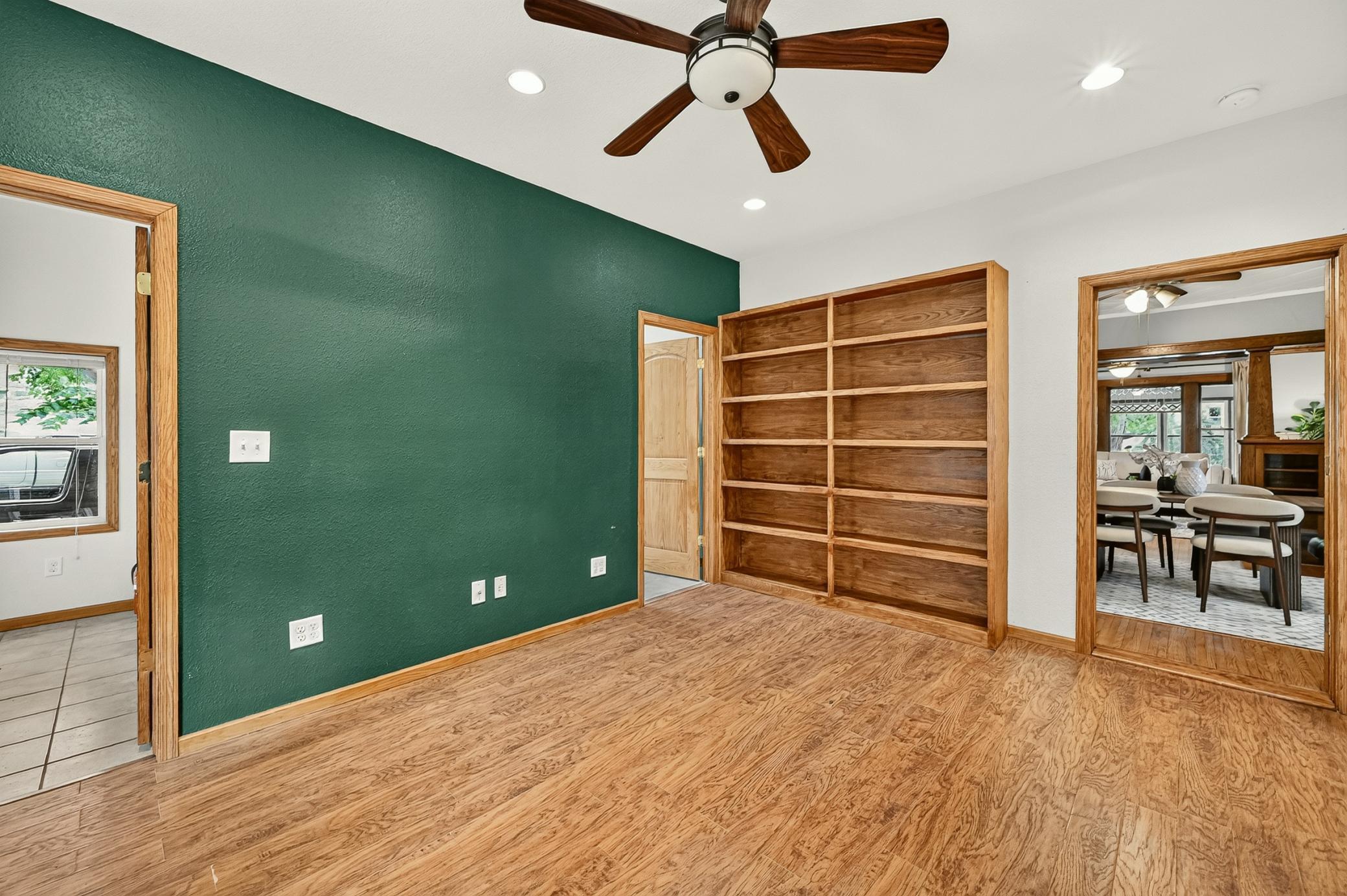 842 2nd Street Nw Property Photo 16