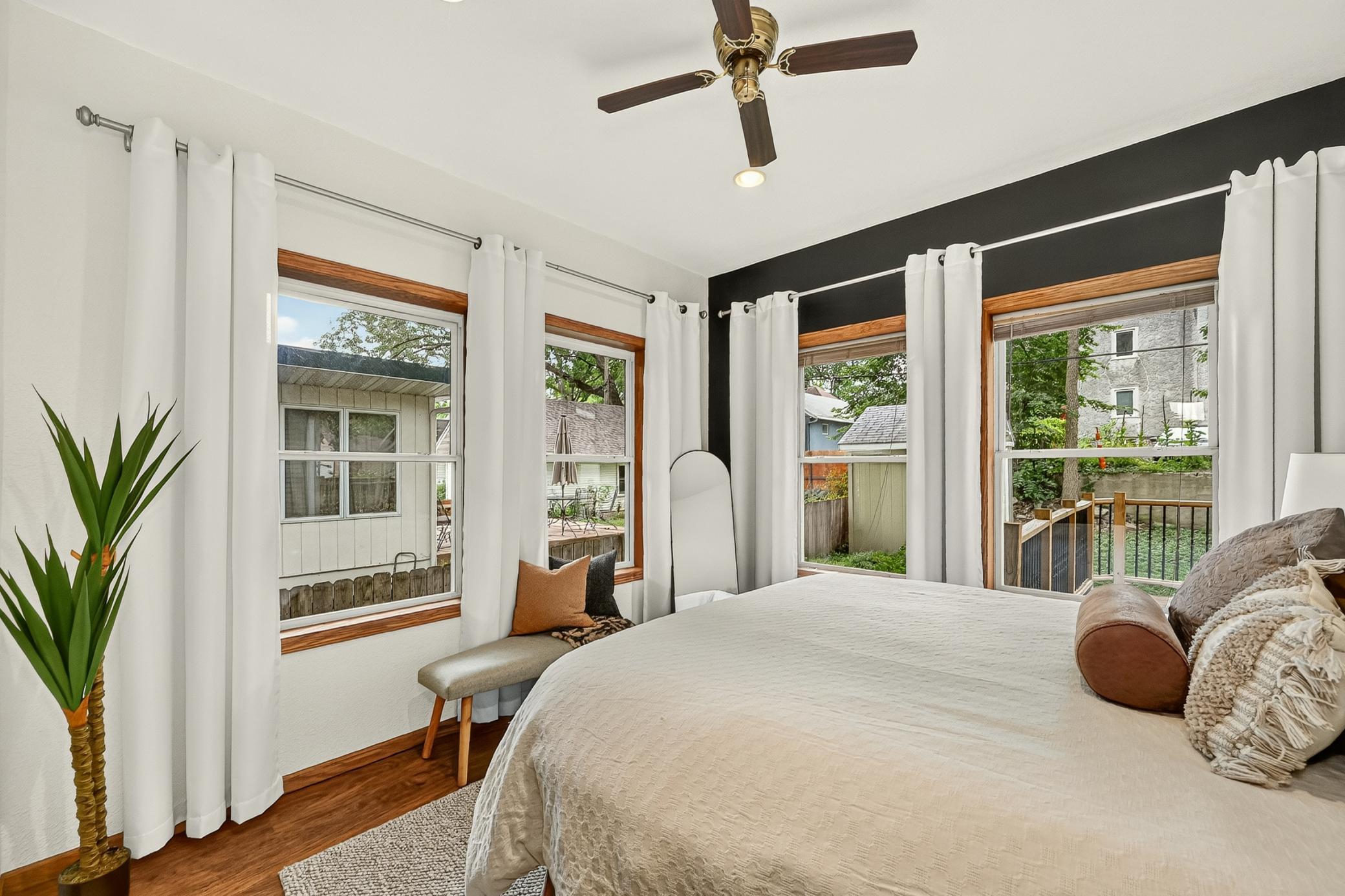 842 2nd Street Nw Property Photo 18