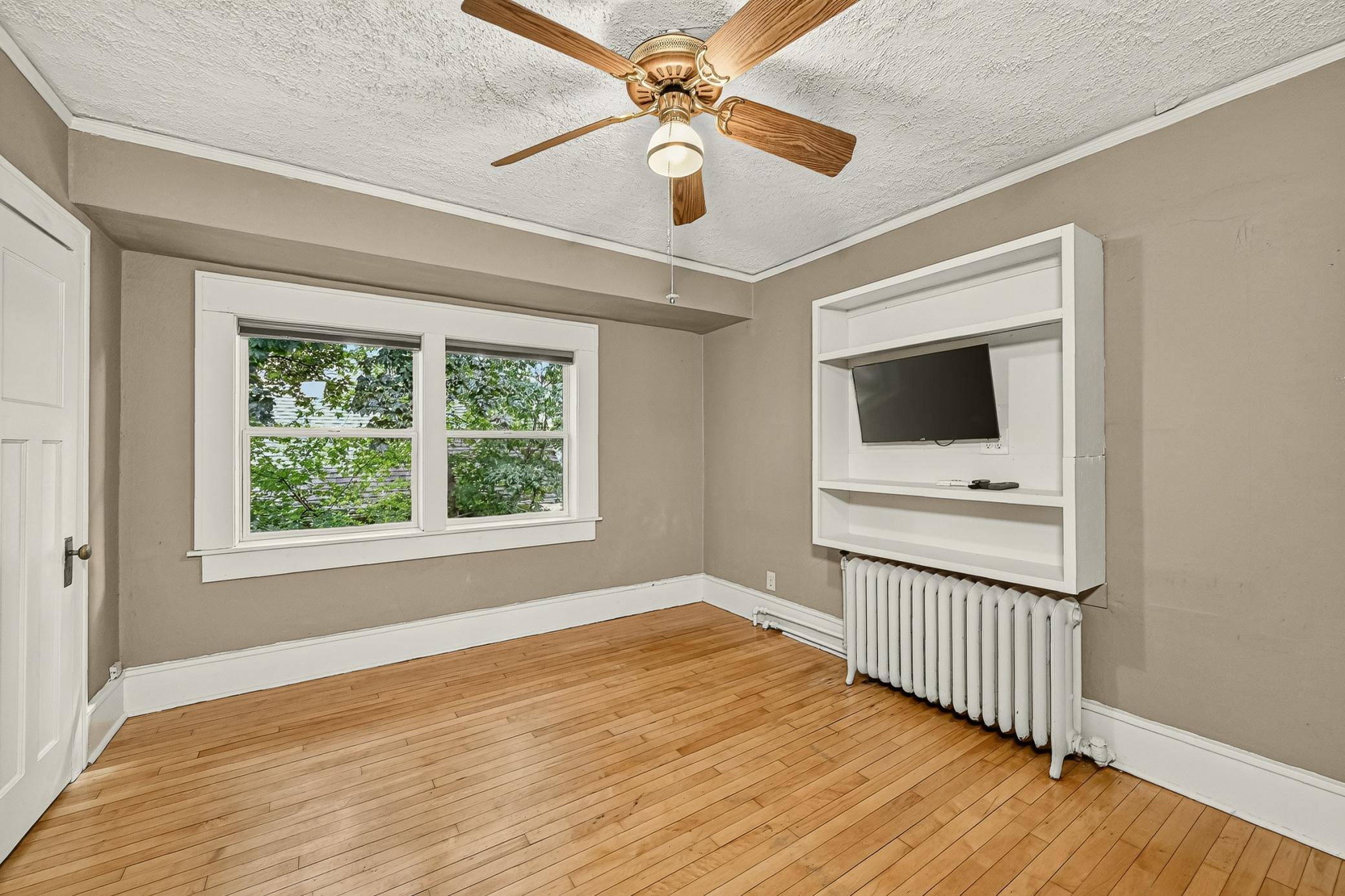 842 2nd Street Nw Property Photo 22