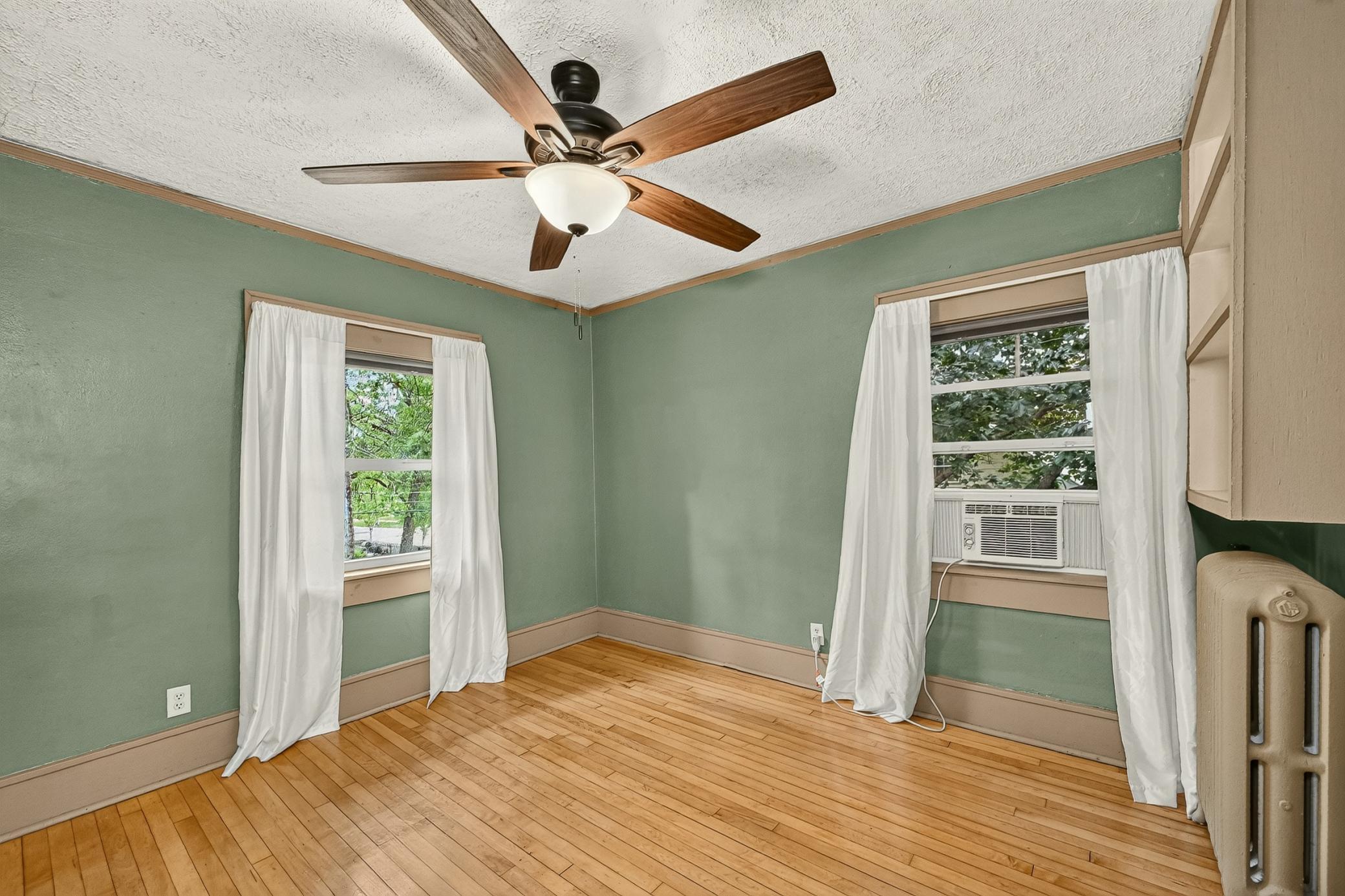 842 2nd Street Nw Property Photo 25
