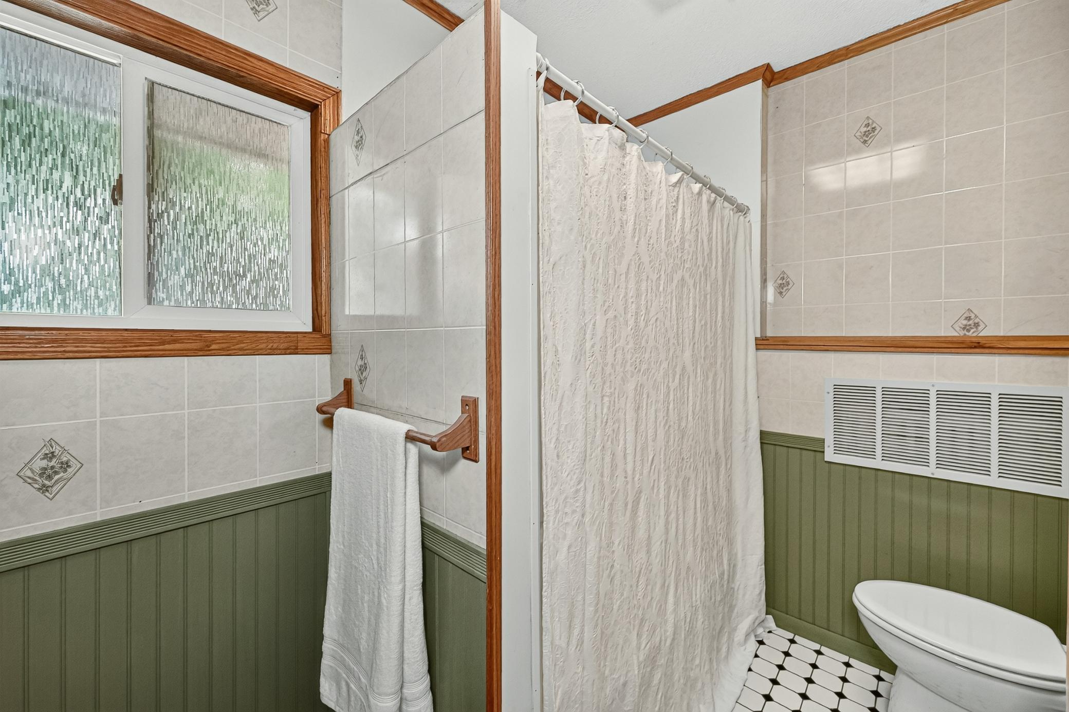 842 2nd Street Nw Property Photo 27
