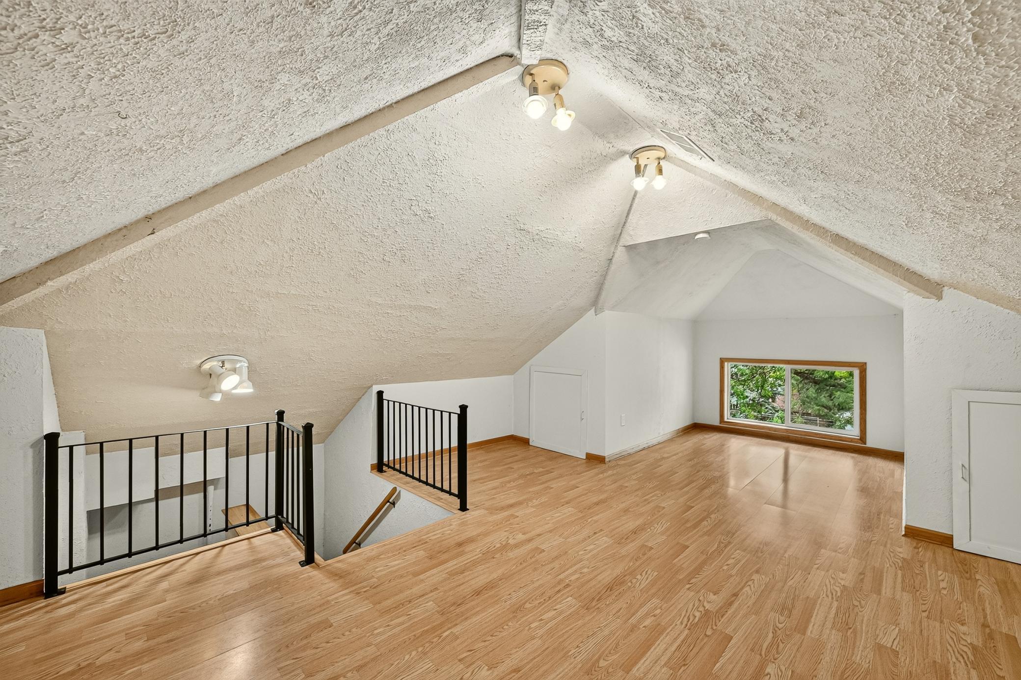 842 2nd Street Nw Property Photo 28