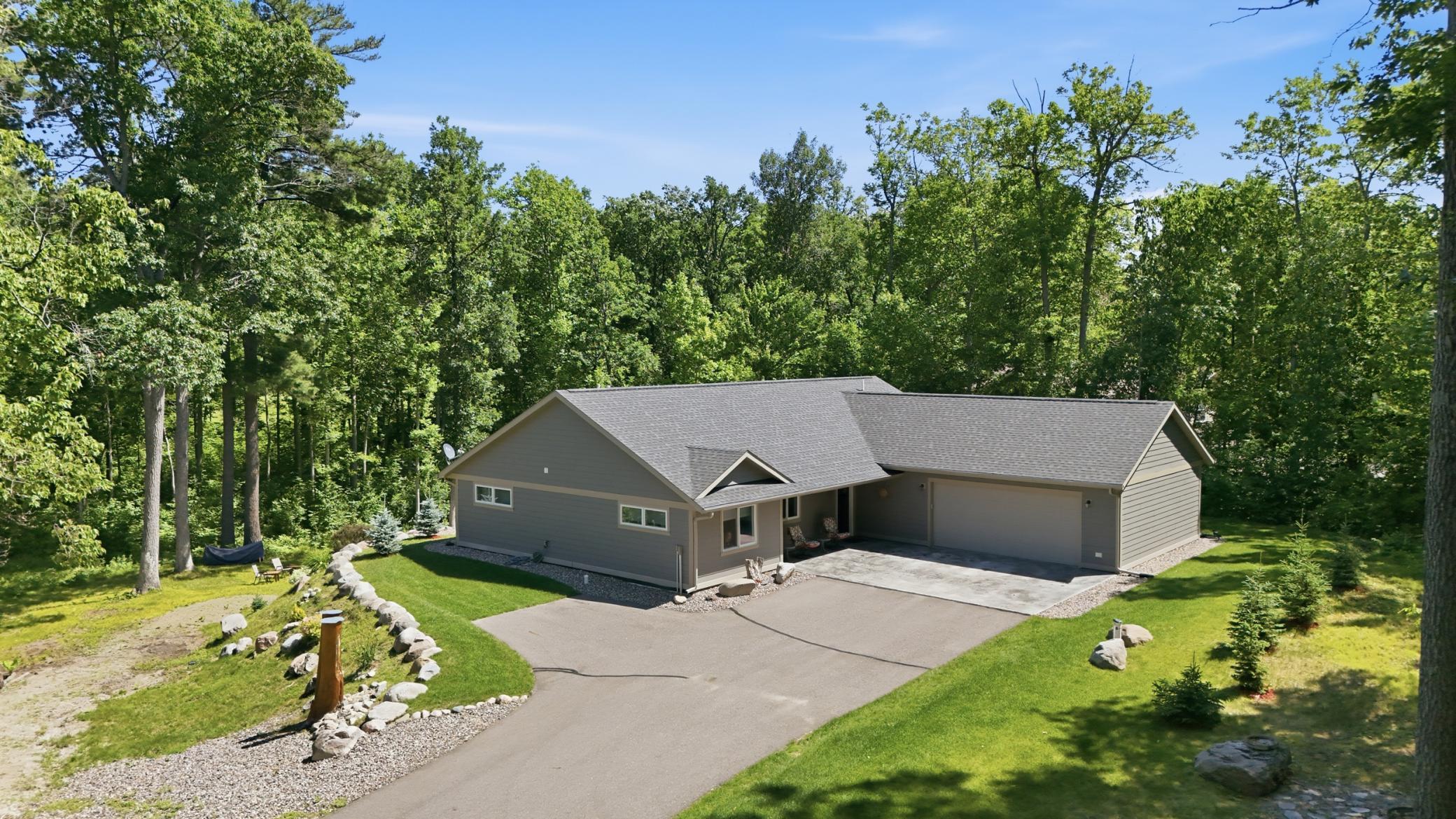 34424 Forest Knolls Road Property Photo 1