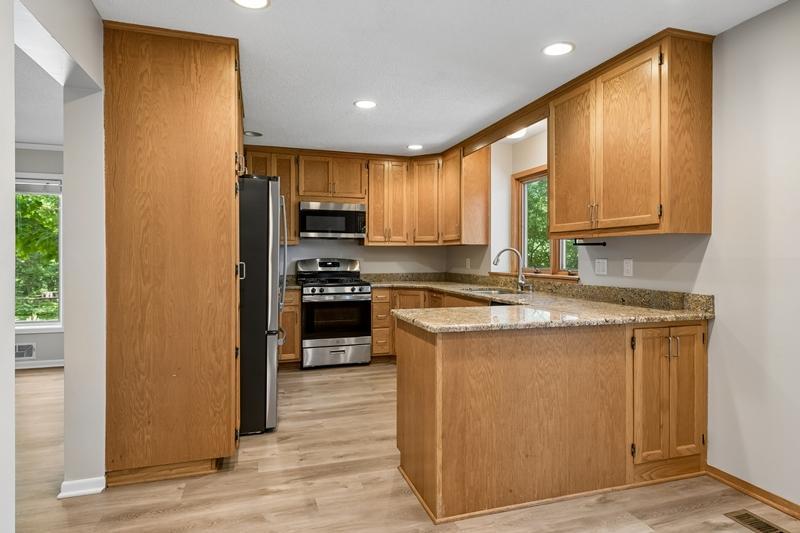8440 Bayridge Lane Property Photo 16