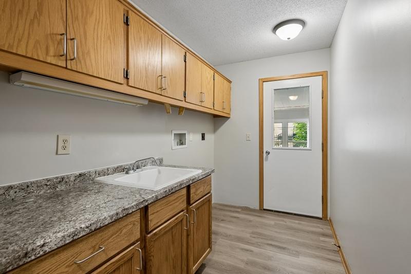 8440 Bayridge Lane Property Photo 30