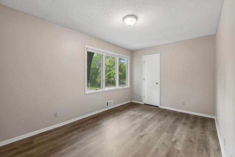 8440 Bayridge Lane Property Photo 34