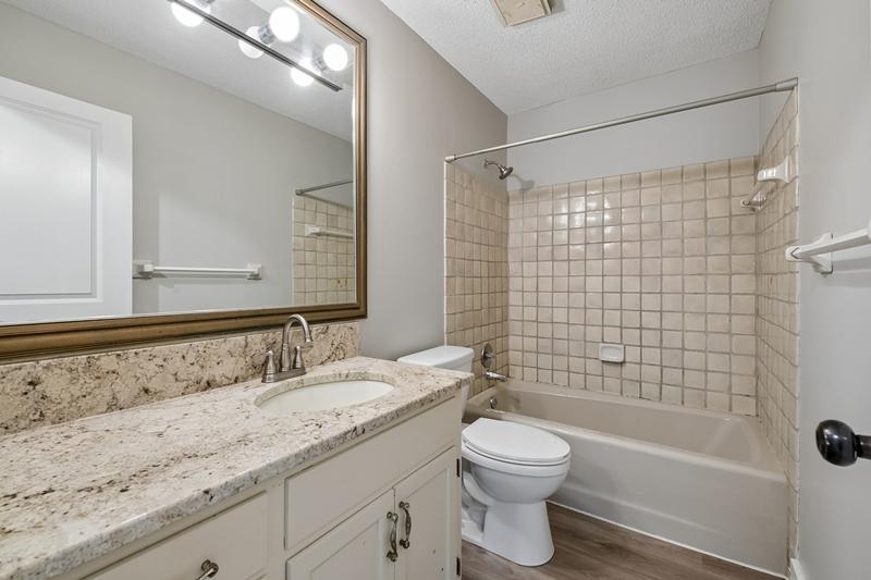 8440 Bayridge Lane Property Photo 36