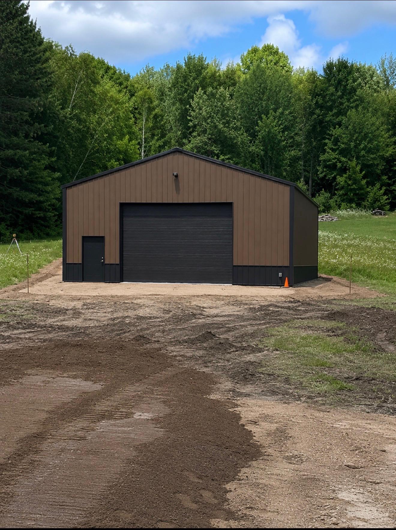 561 State 6 Ne Property Photo 1