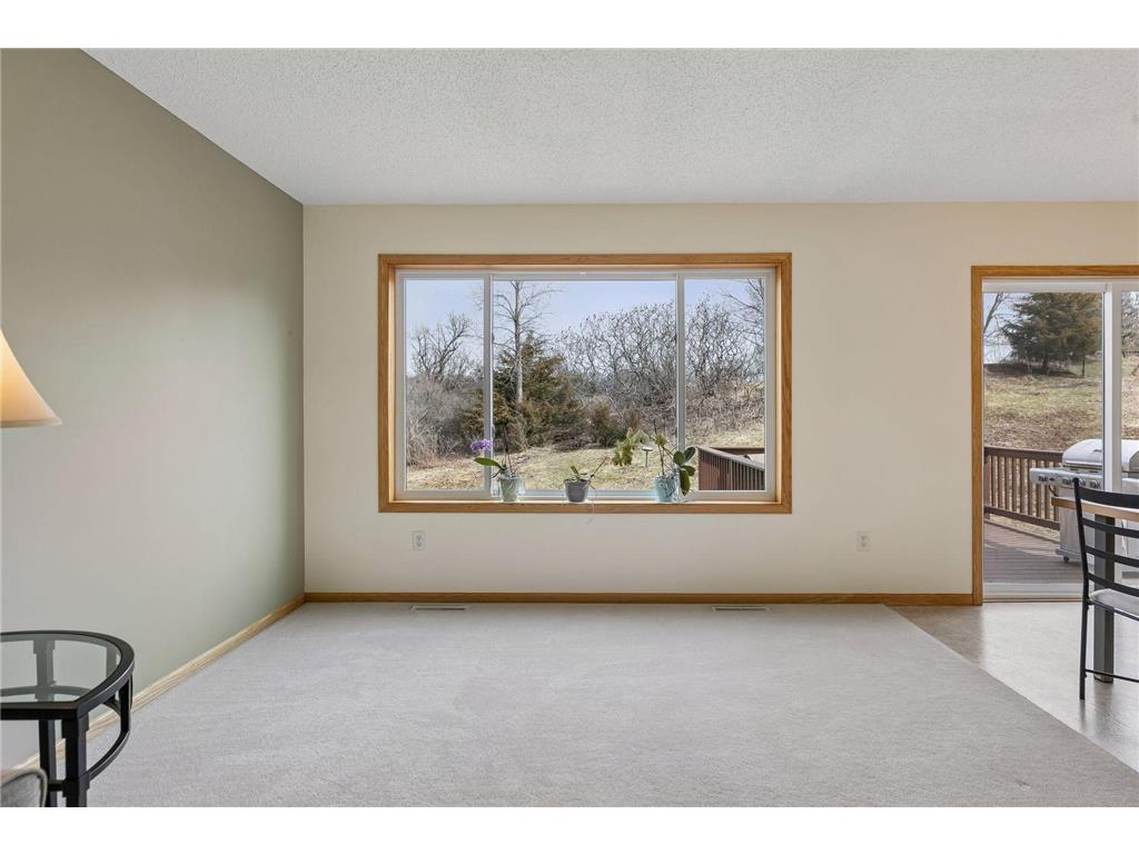 49 Windsor Wood Path Property Photo 10