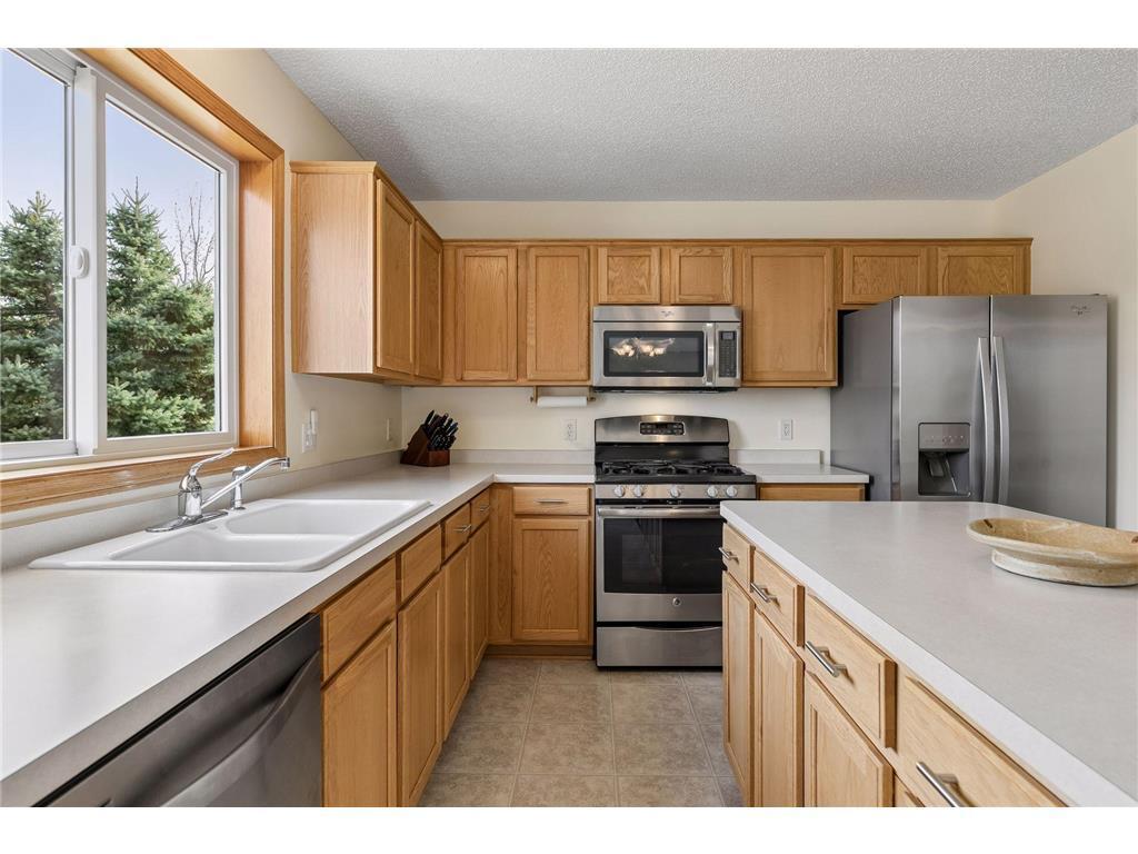 49 Windsor Wood Path Property Photo 18