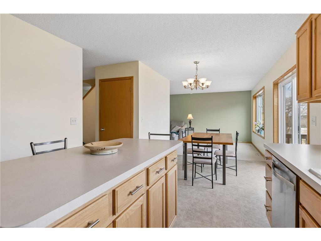 49 Windsor Wood Path Property Photo 19