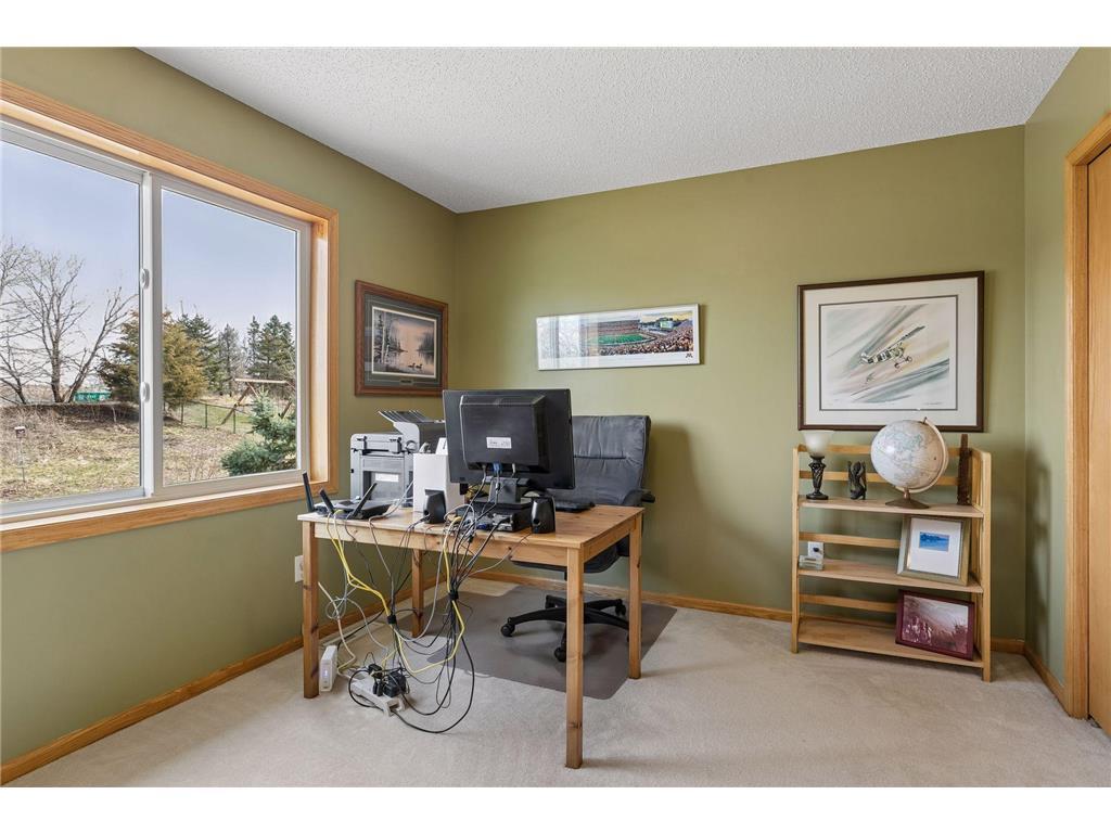 49 Windsor Wood Path Property Photo 29