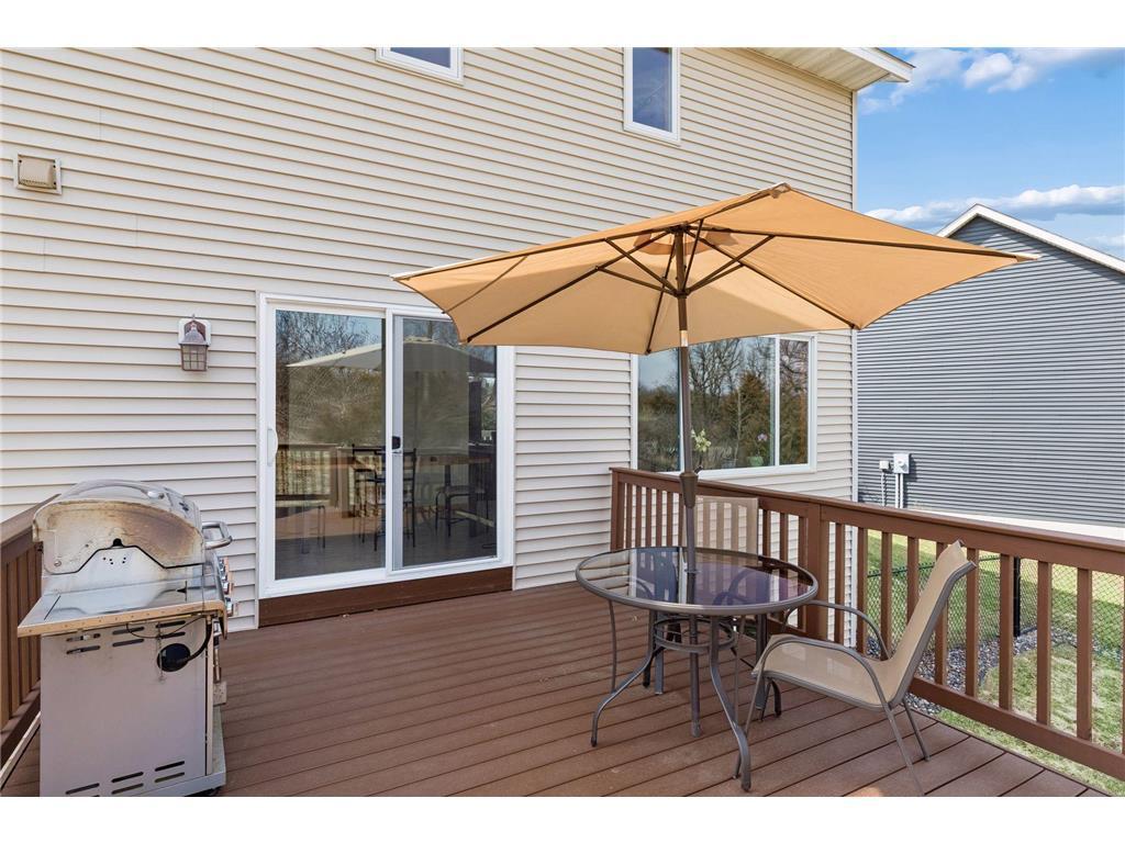 49 Windsor Wood Path Property Photo 32