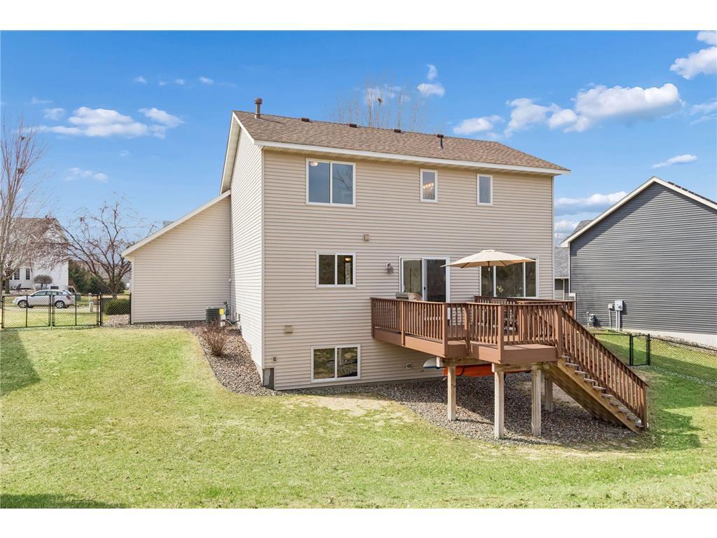 49 Windsor Wood Path Property Photo 35