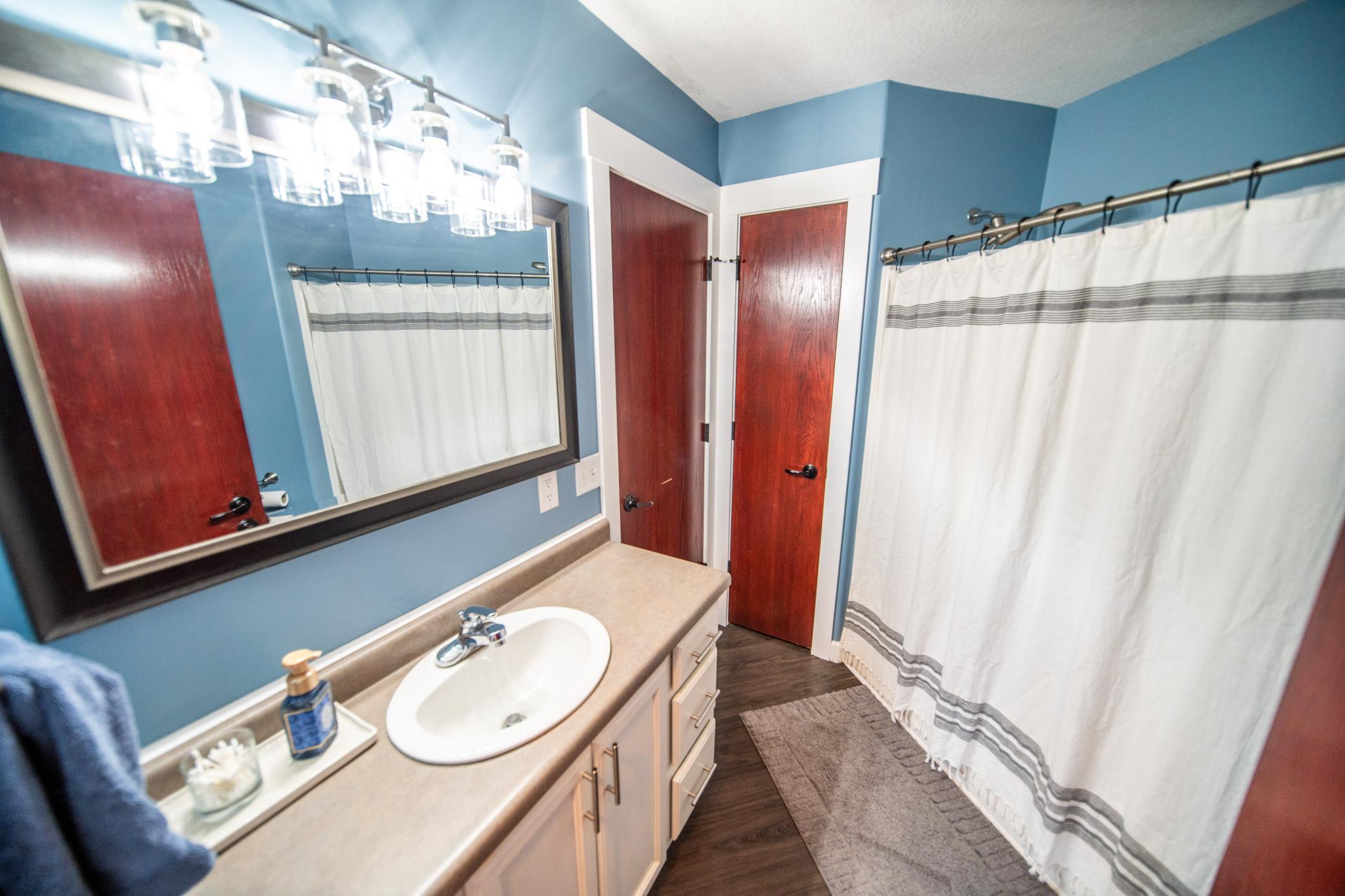 15078 669th St Property Photo 18
