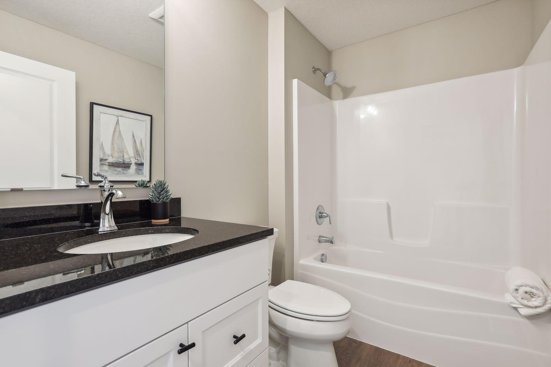 3814 Queensland Circle N Property Photo 17