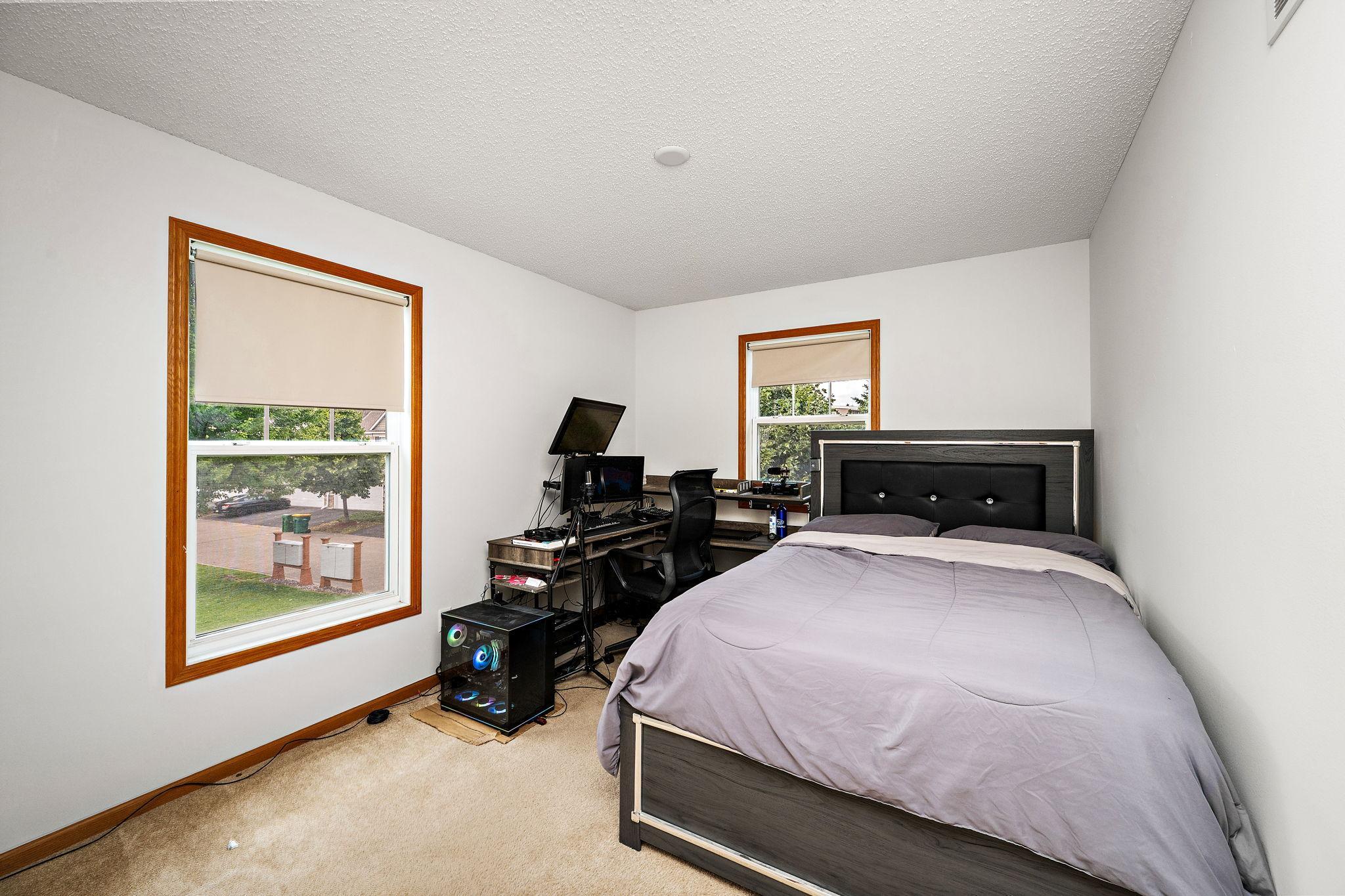 7370 Unity Lane N Property Photo 12