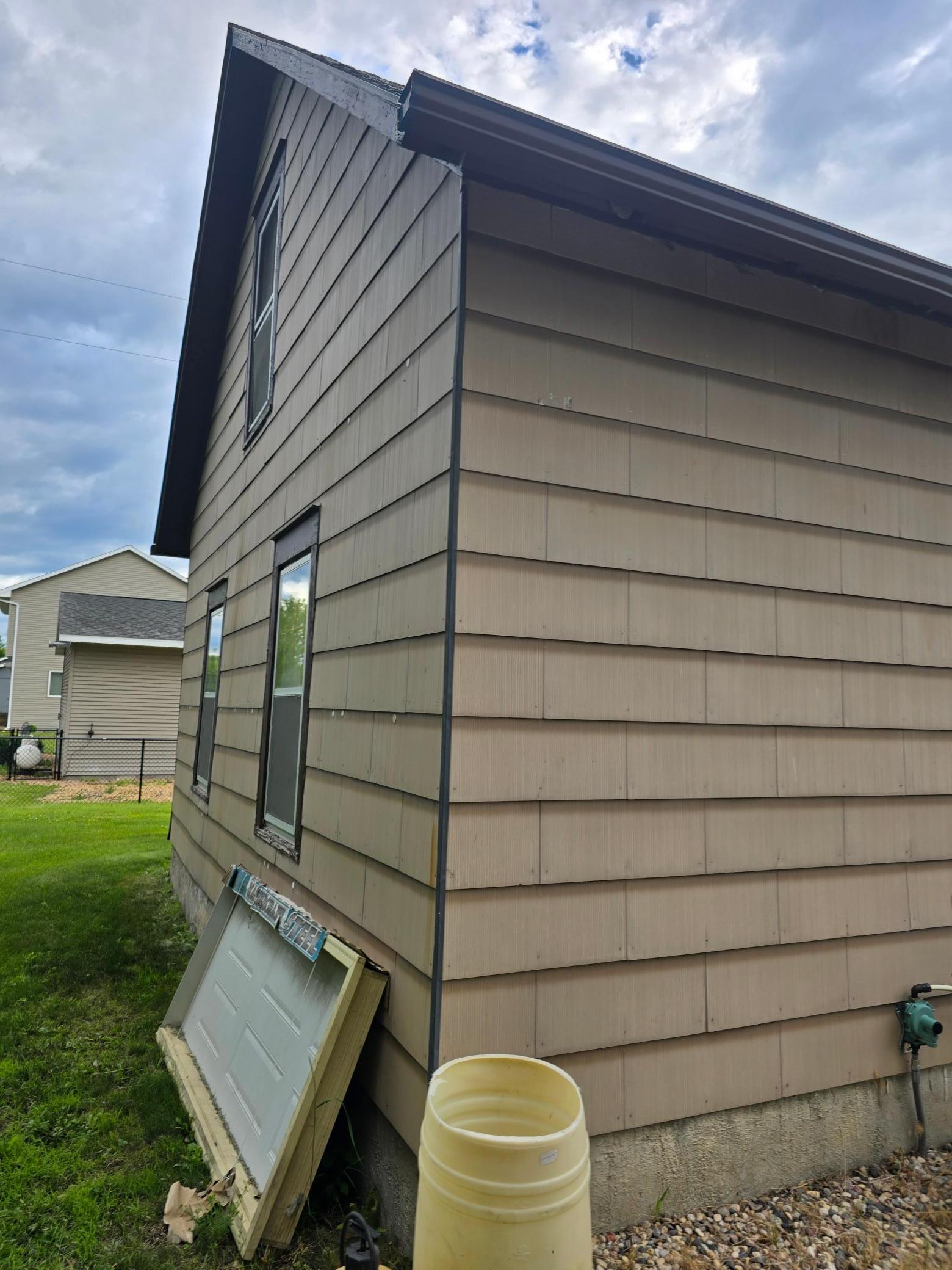 18303 Sperl Avenue Property Photo 6