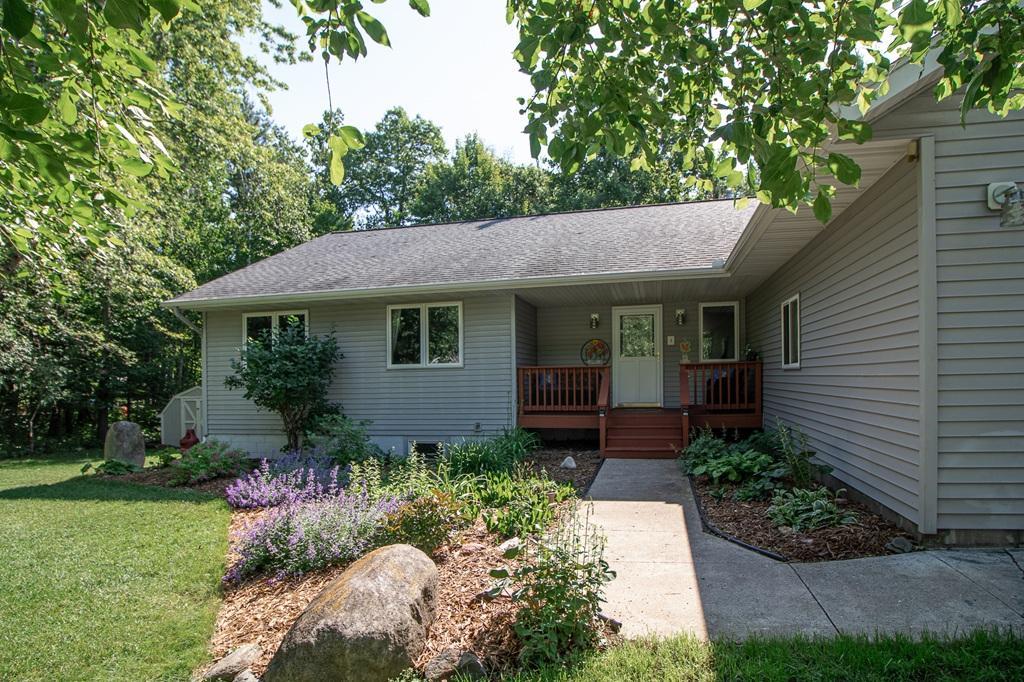 29756 Red Pine Drive Property Photo 5