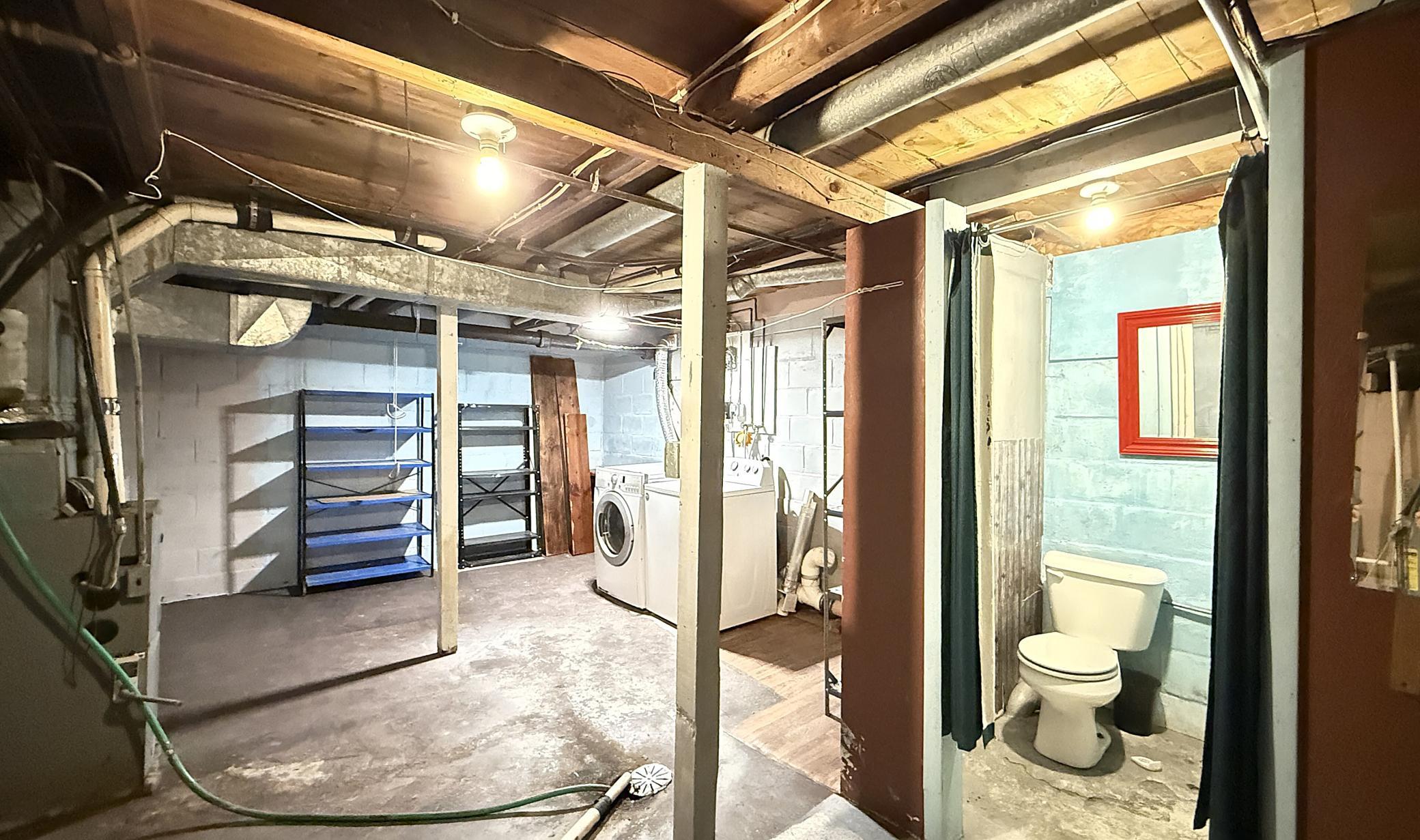 36 E Ronning Avenue Property Photo 15