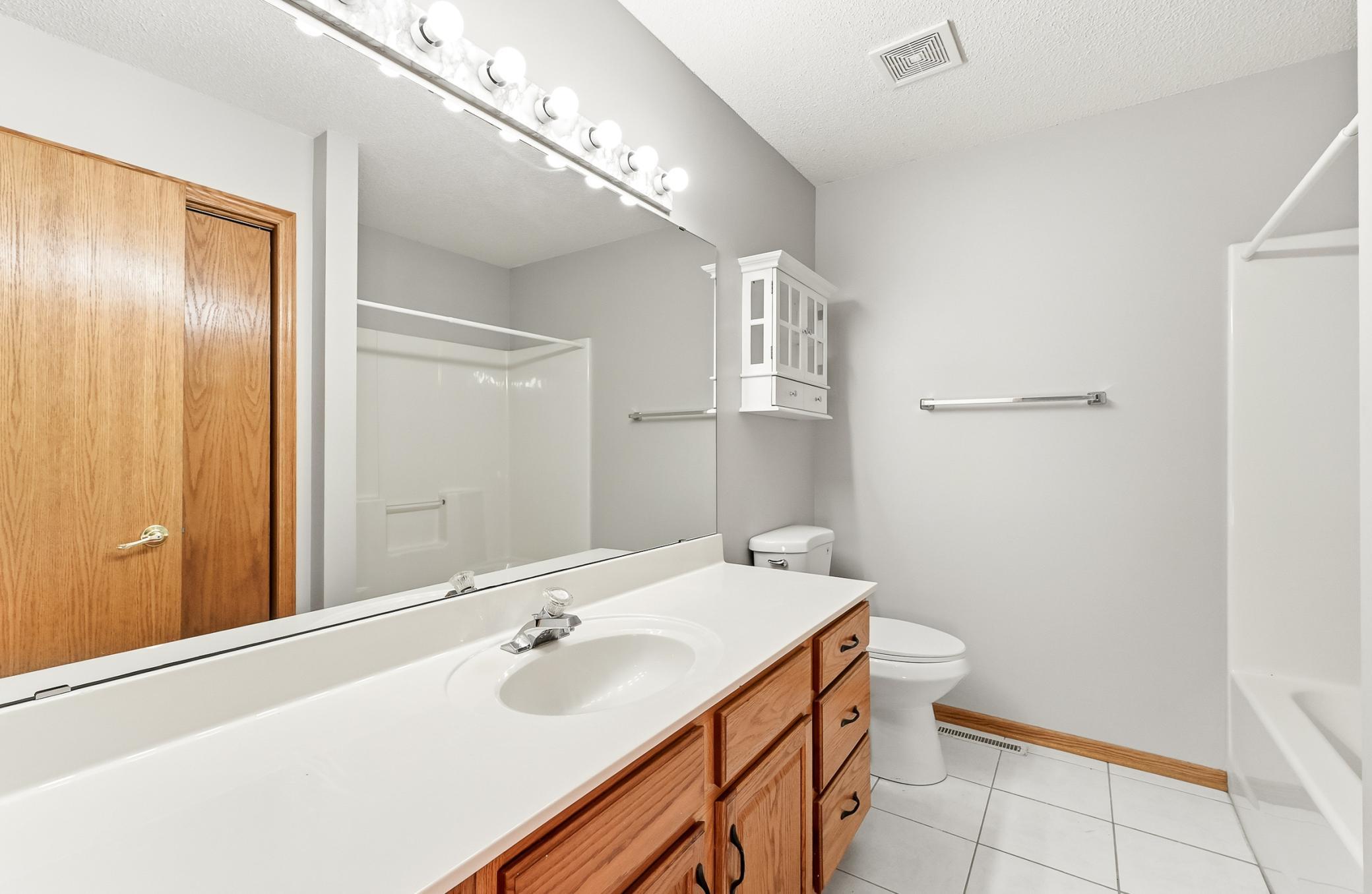 3328 Dorset Lane Nw Property Photo 12