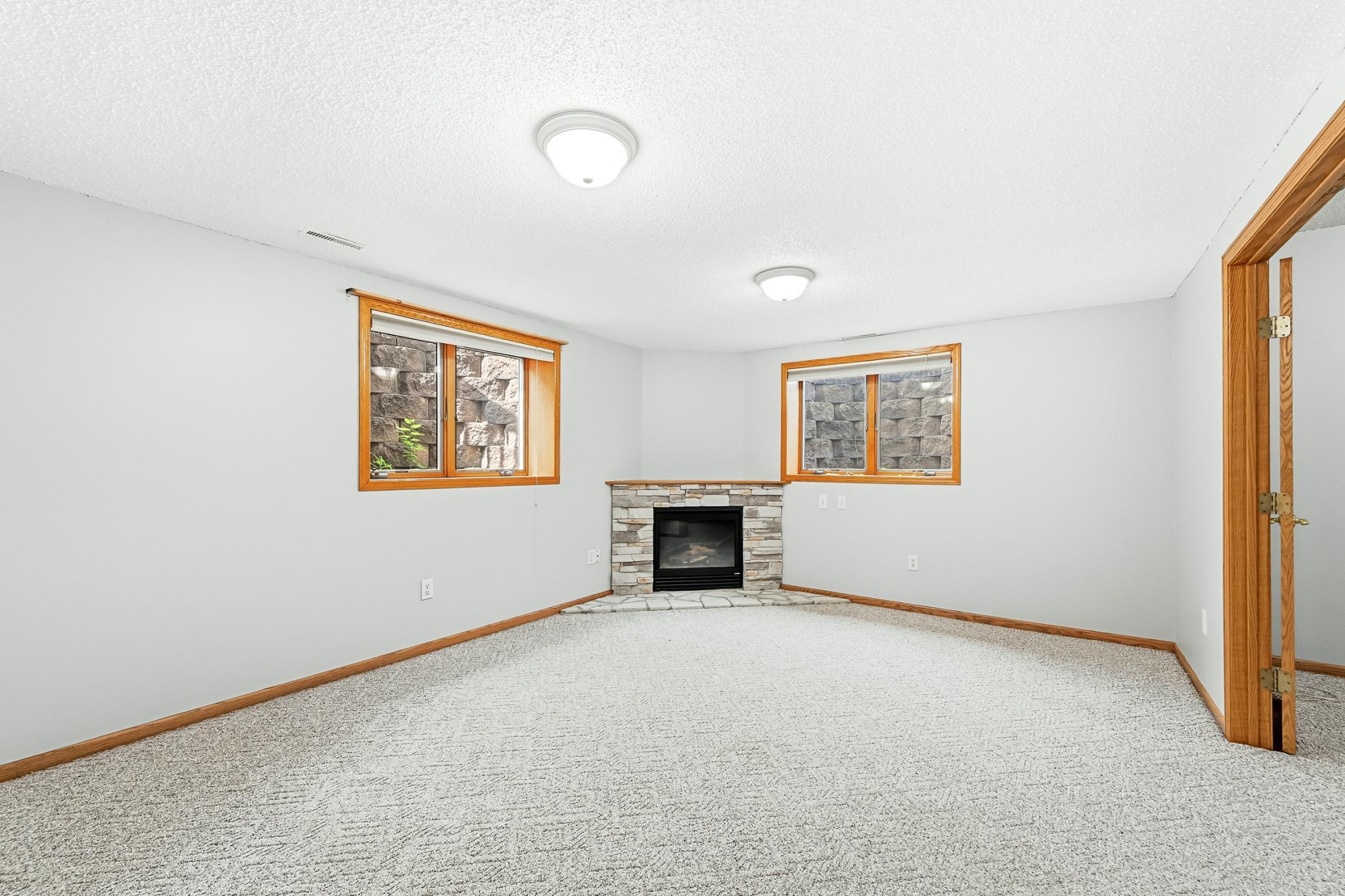 3328 Dorset Lane Nw Property Photo 17