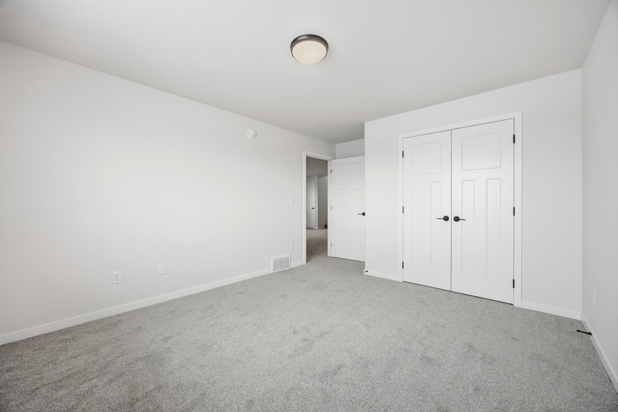 114 18th Street Se Property Photo 24