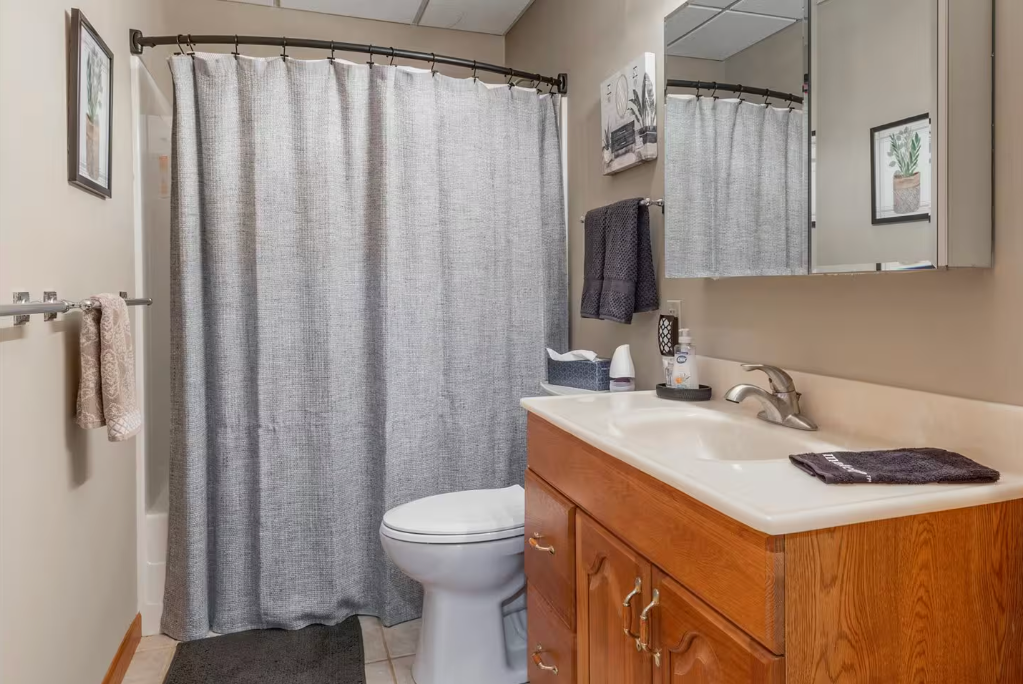 28994 Hanscom Lake Trailway Property Photo 4
