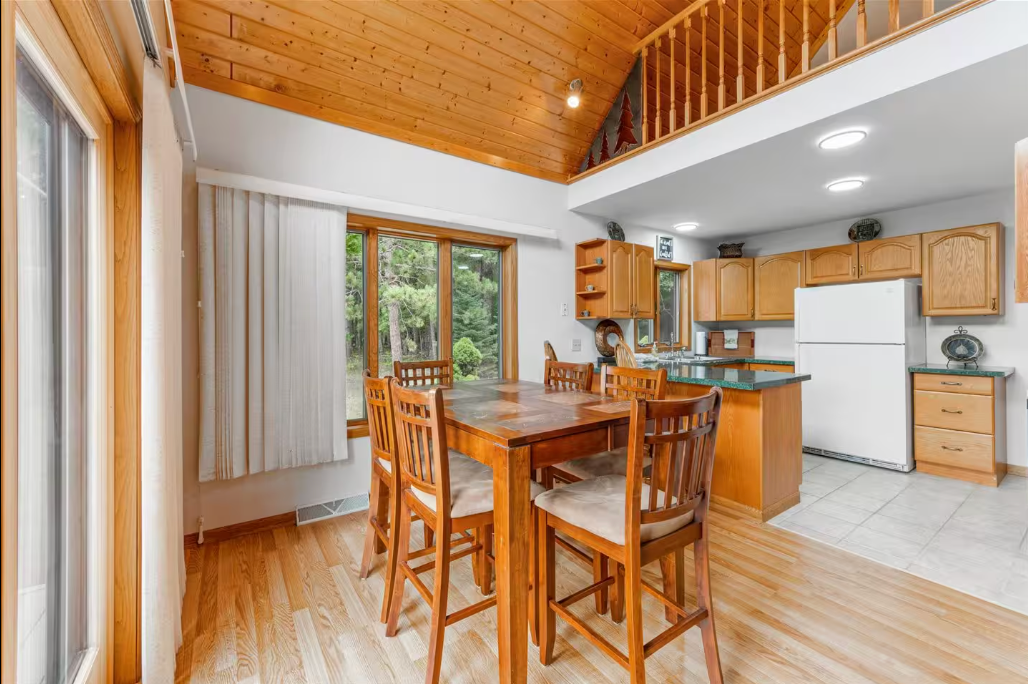28994 Hanscom Lake Trailway Property Photo 10