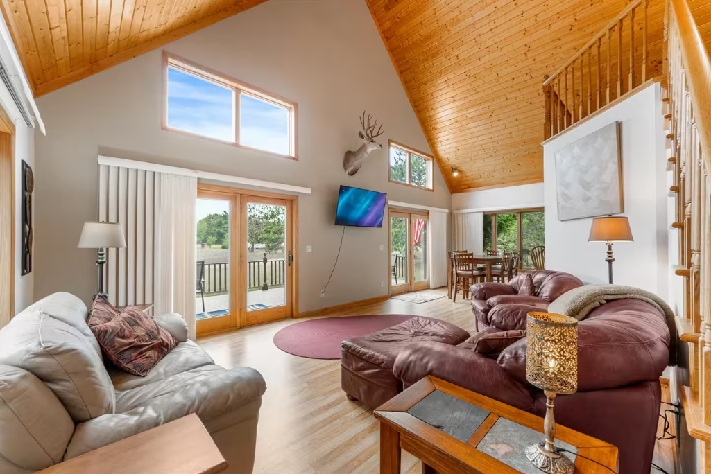 28994 Hanscom Lake Trailway Property Photo 14