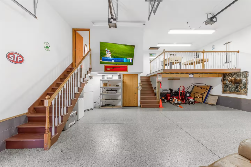 28994 Hanscom Lake Trailway Property Photo 19