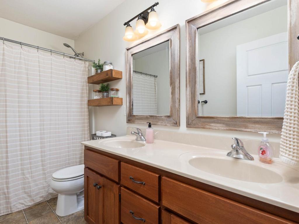 1631 Sparrow Road Property Photo 35