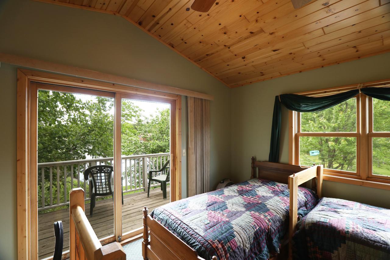 4475 Moccasin Point Road Property Photo 28