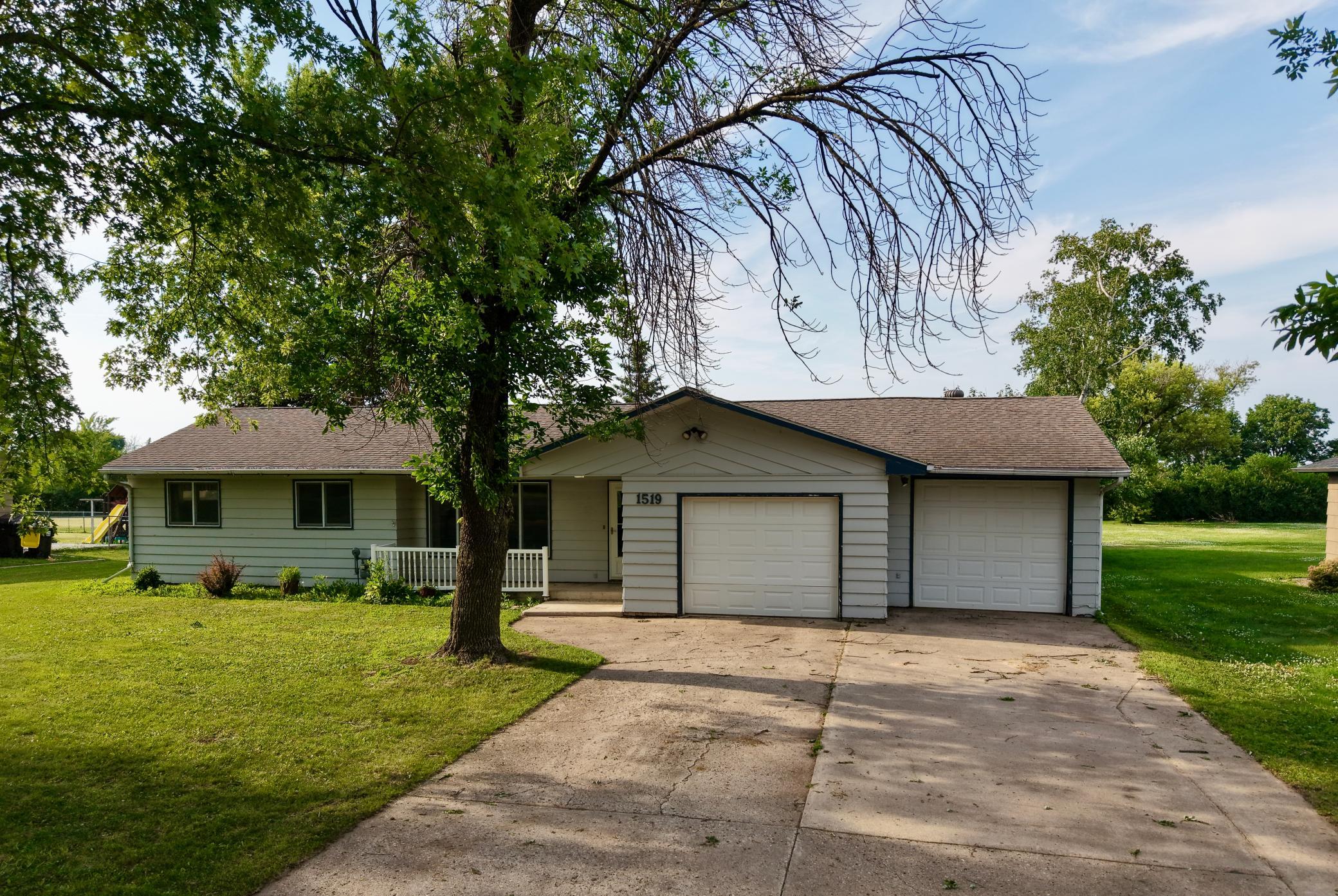 1519 6th Avenue Property Photo 1