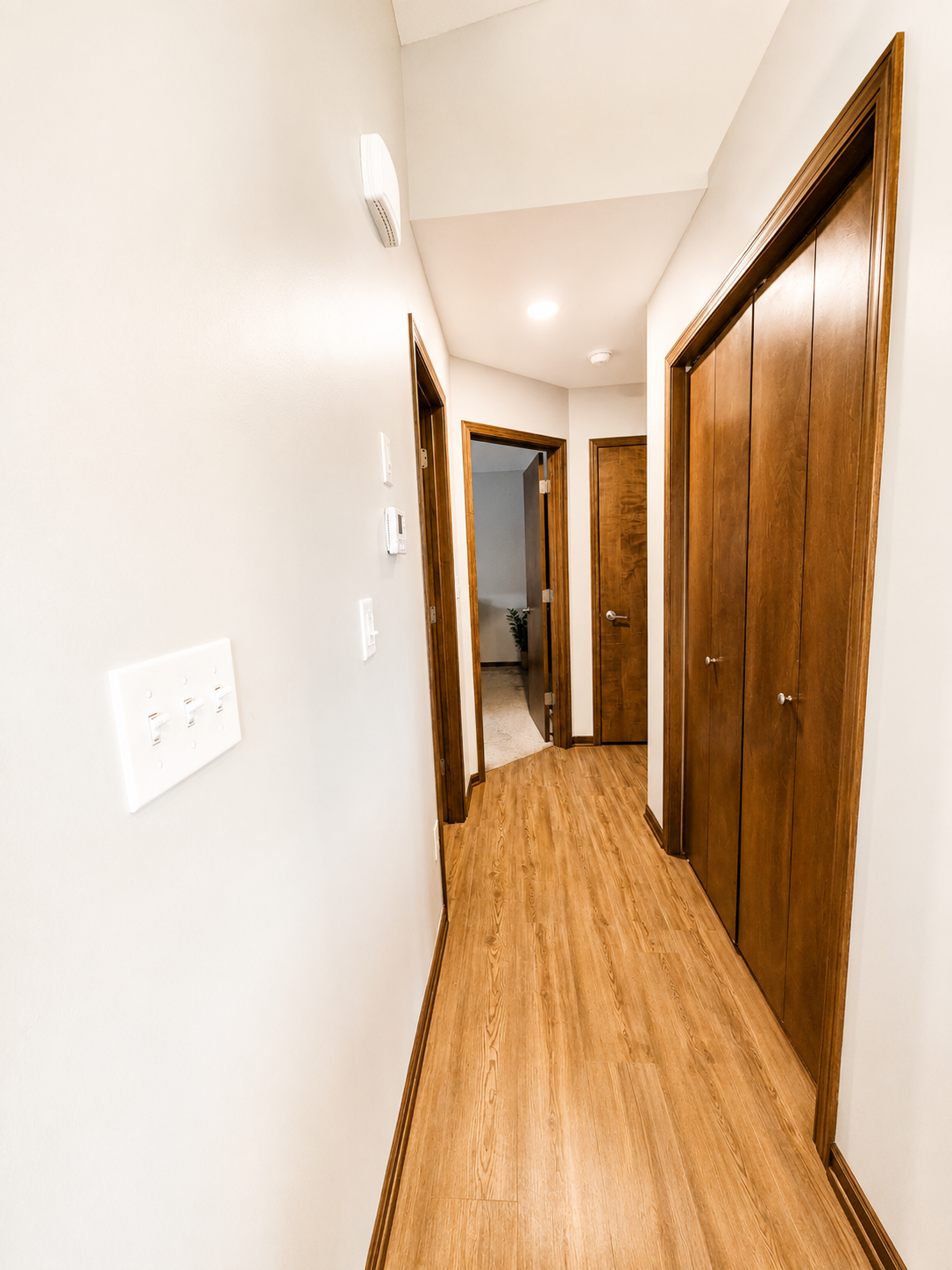 906 7th Avenue Property Photo 14