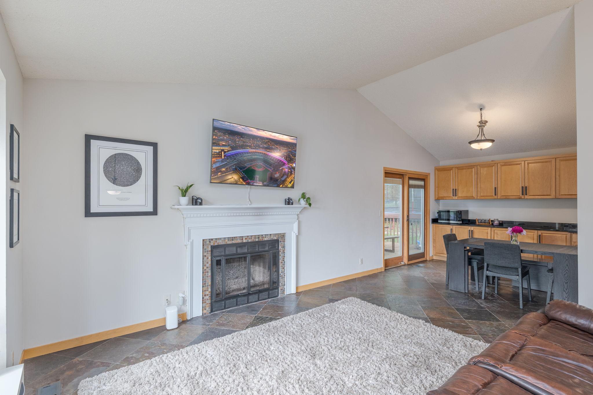 2840 Mayflower Avenue Property Photo 11