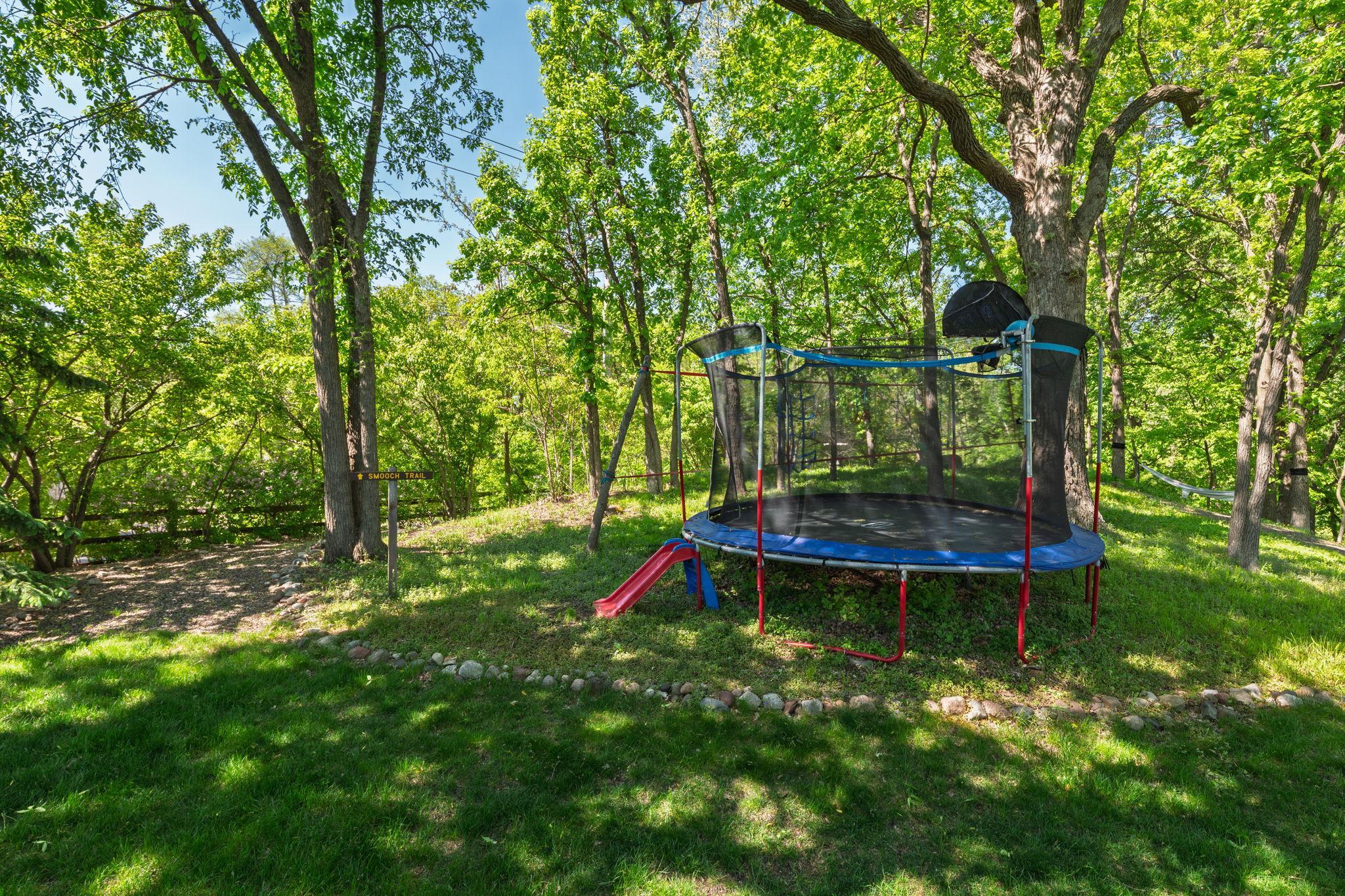 2840 Mayflower Avenue Property Photo 33