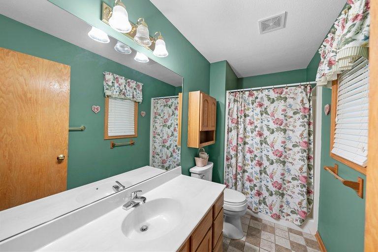 5867 Bartlett Boulevard Property Photo 34