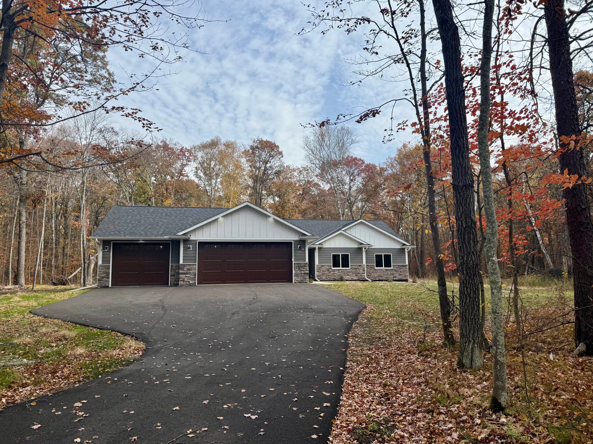 35540 Bonnie Lakes Road Property Photo 1