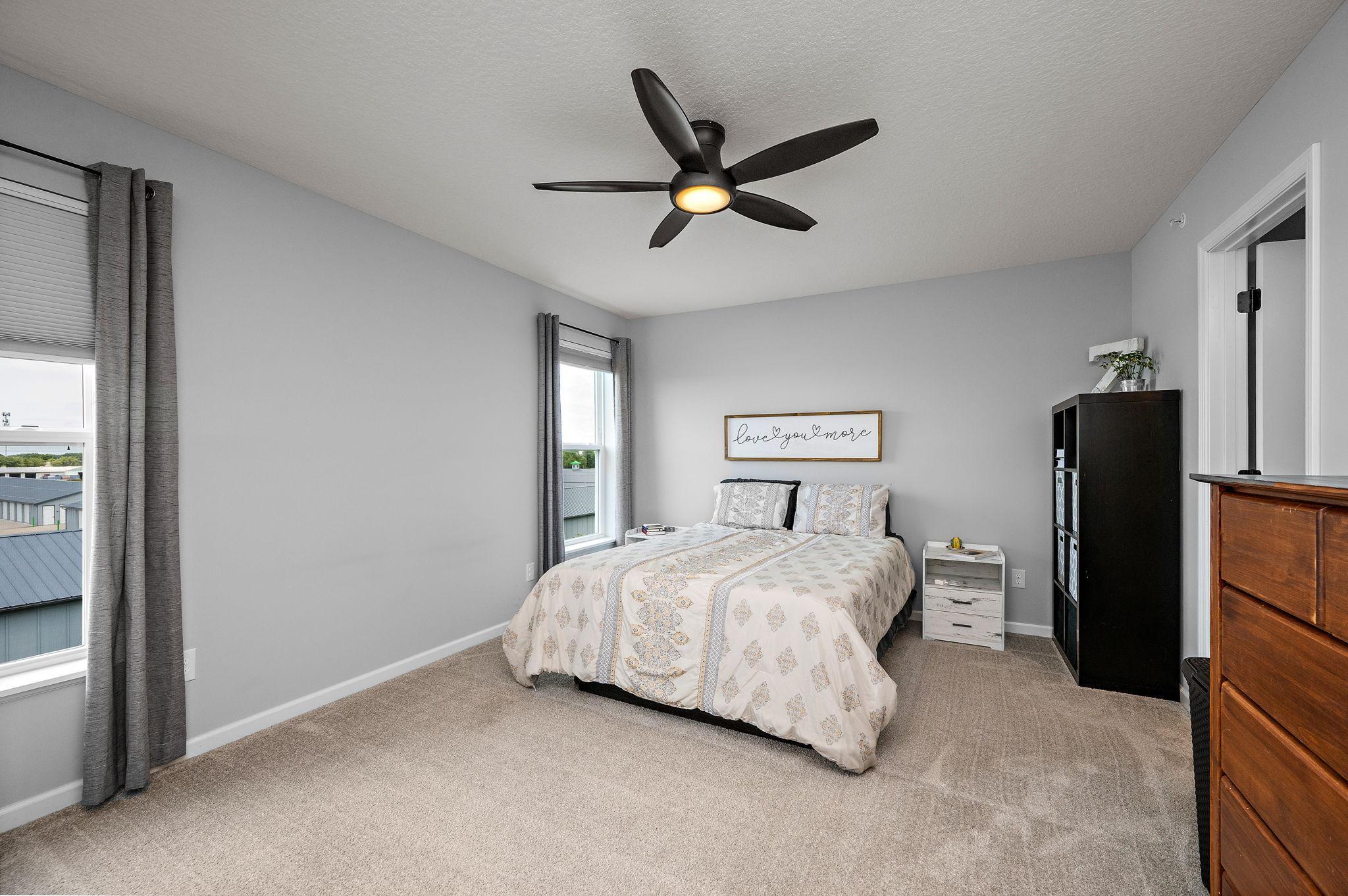 2928 Kepler Avenue Ne Property Photo 14