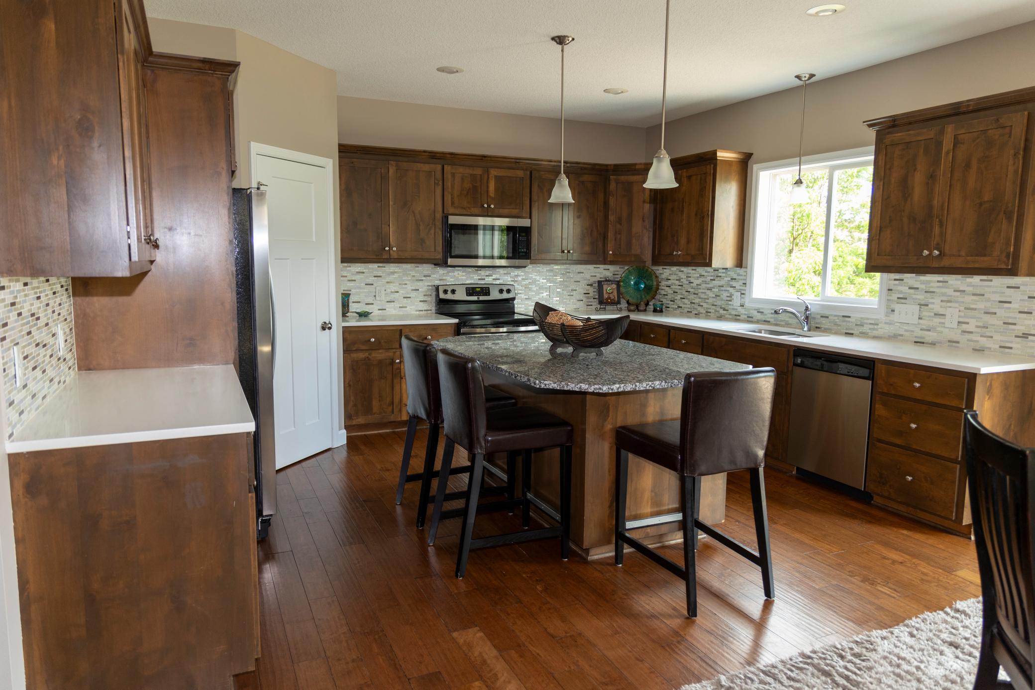 1364 Ridge Lane Property Photo 10